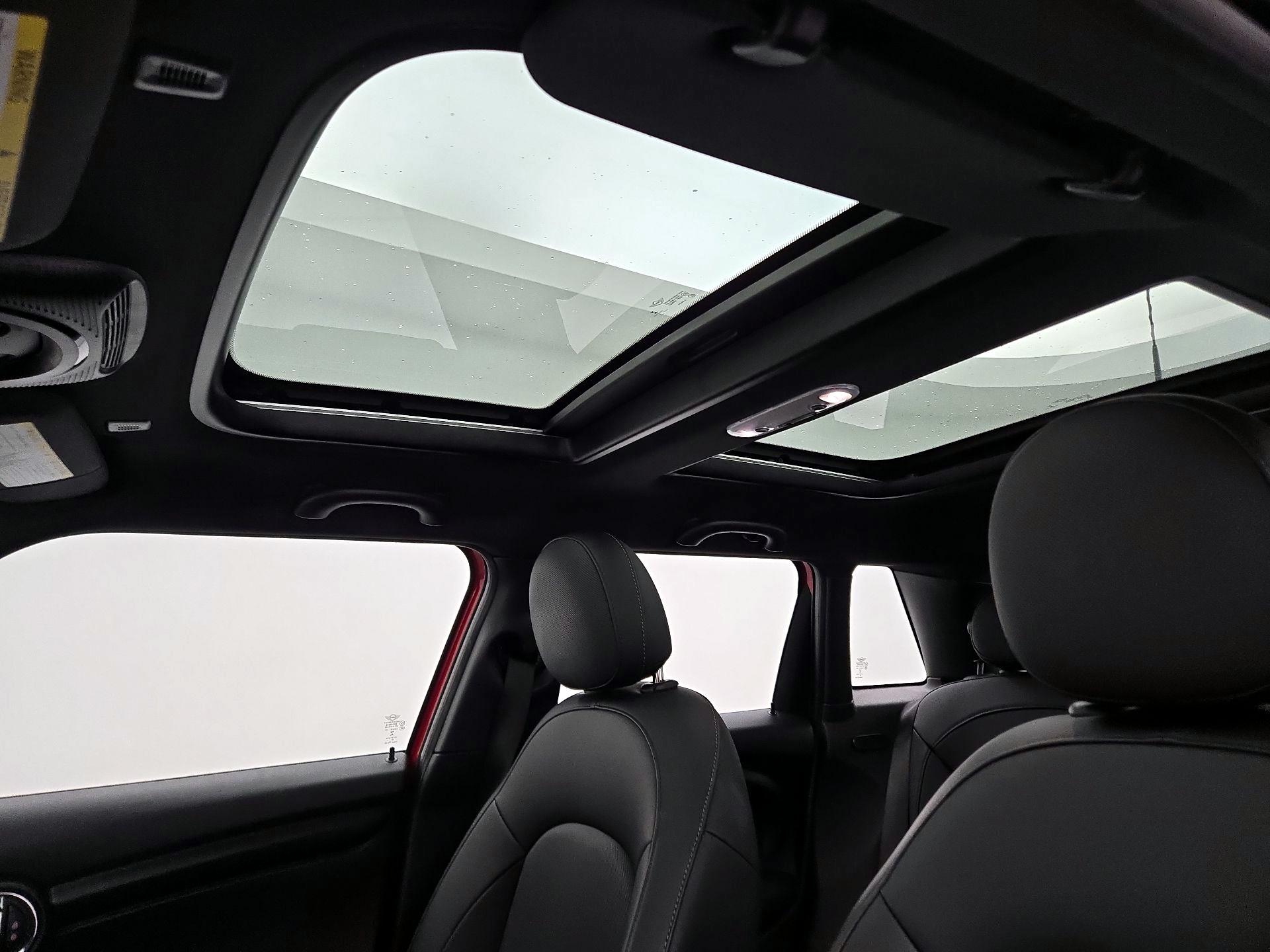 Thumbnail: 2021 MINI Cooper Hardtop - 19