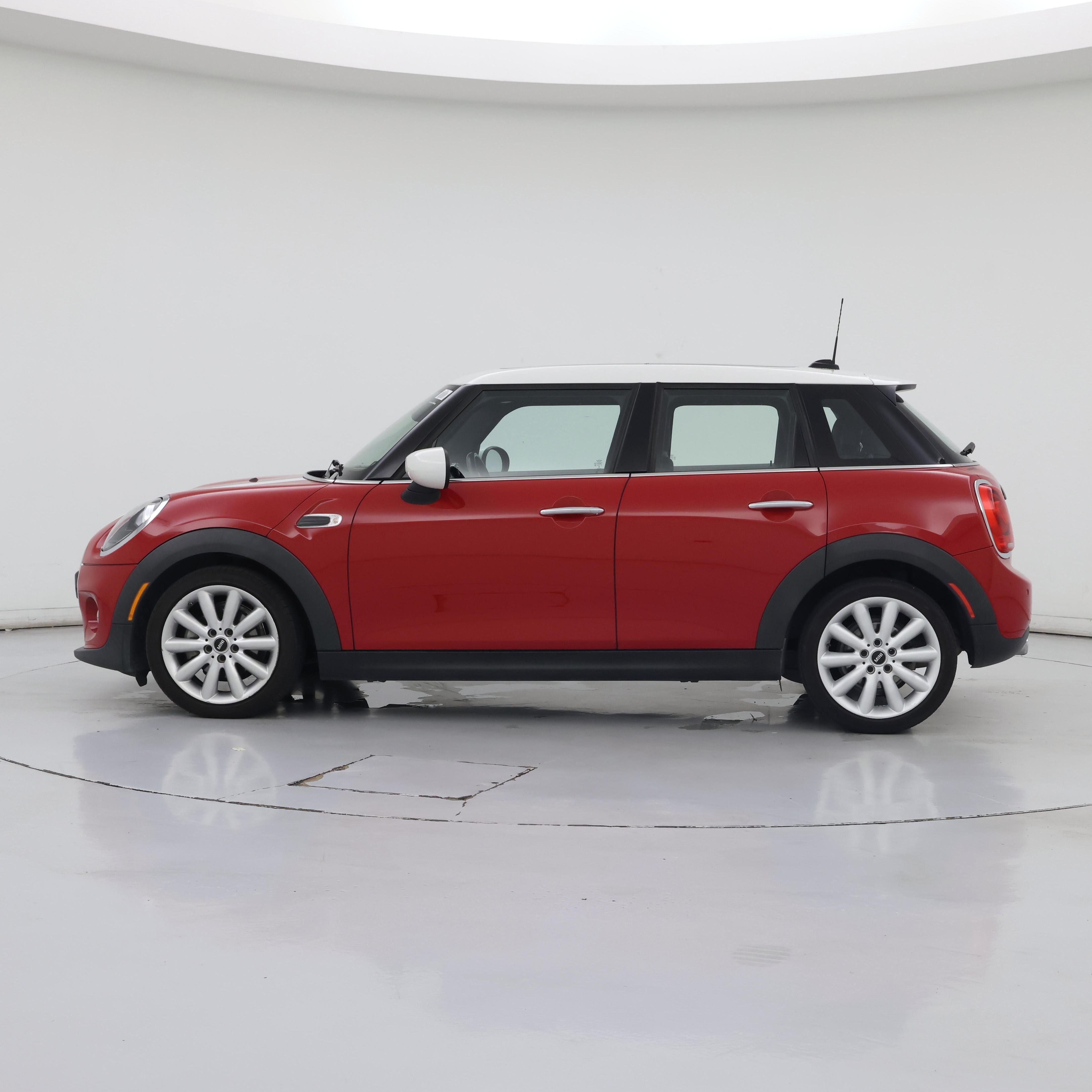 Thumbnail: 2021 MINI Cooper Hardtop - 3