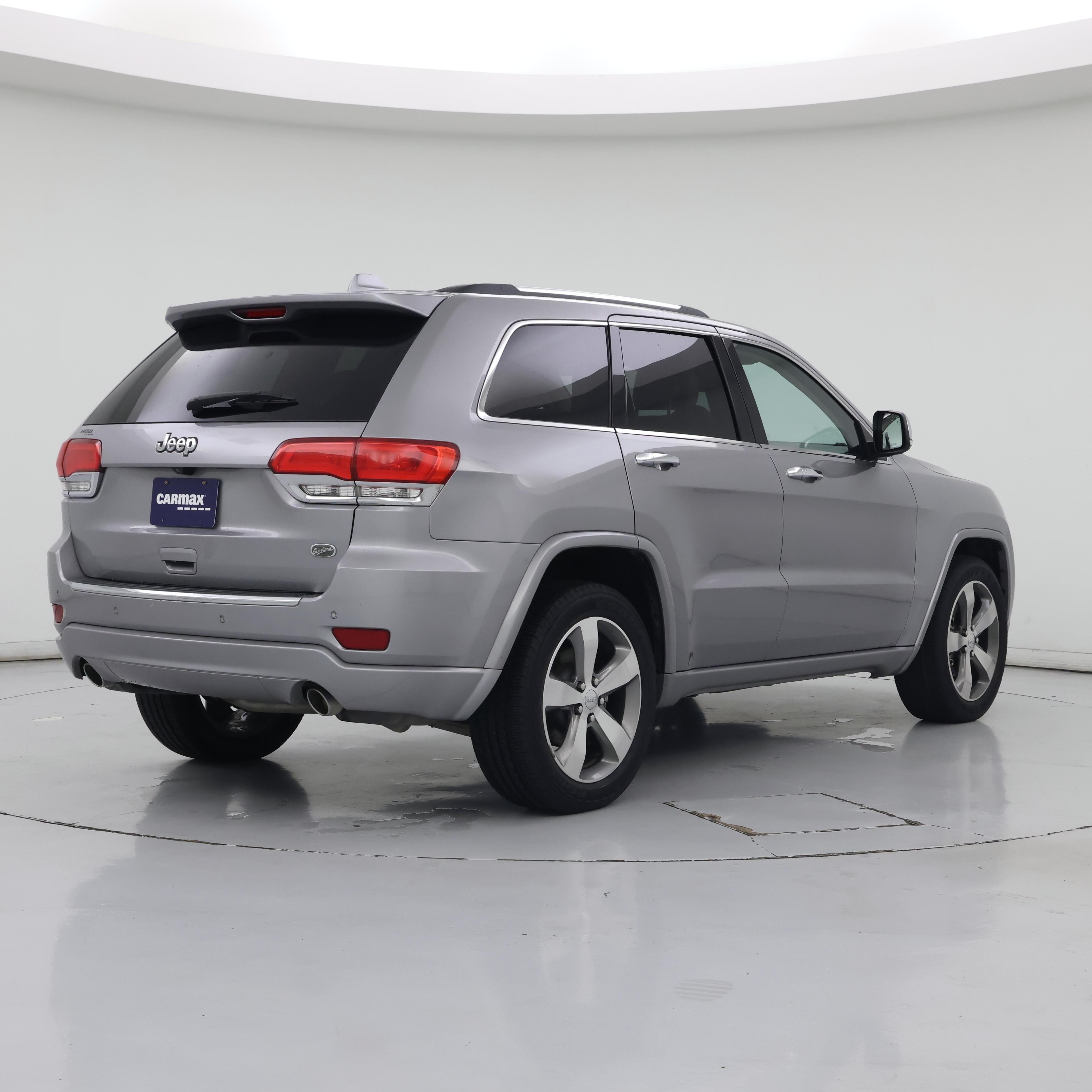 Thumbnail: 2015 Jeep Grand Cherokee - 8