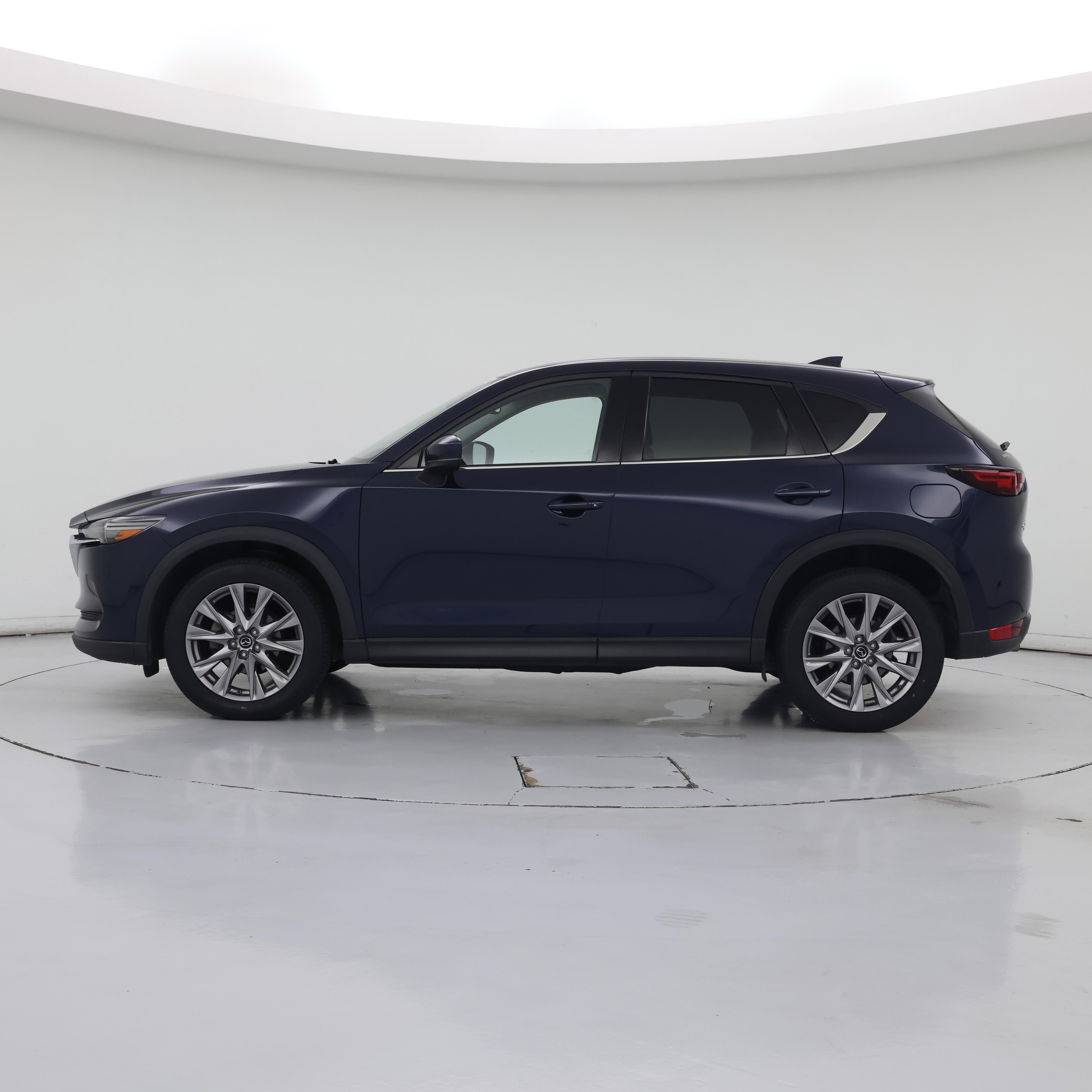 Thumbnail: 2019 Mazda CX-5 - 3