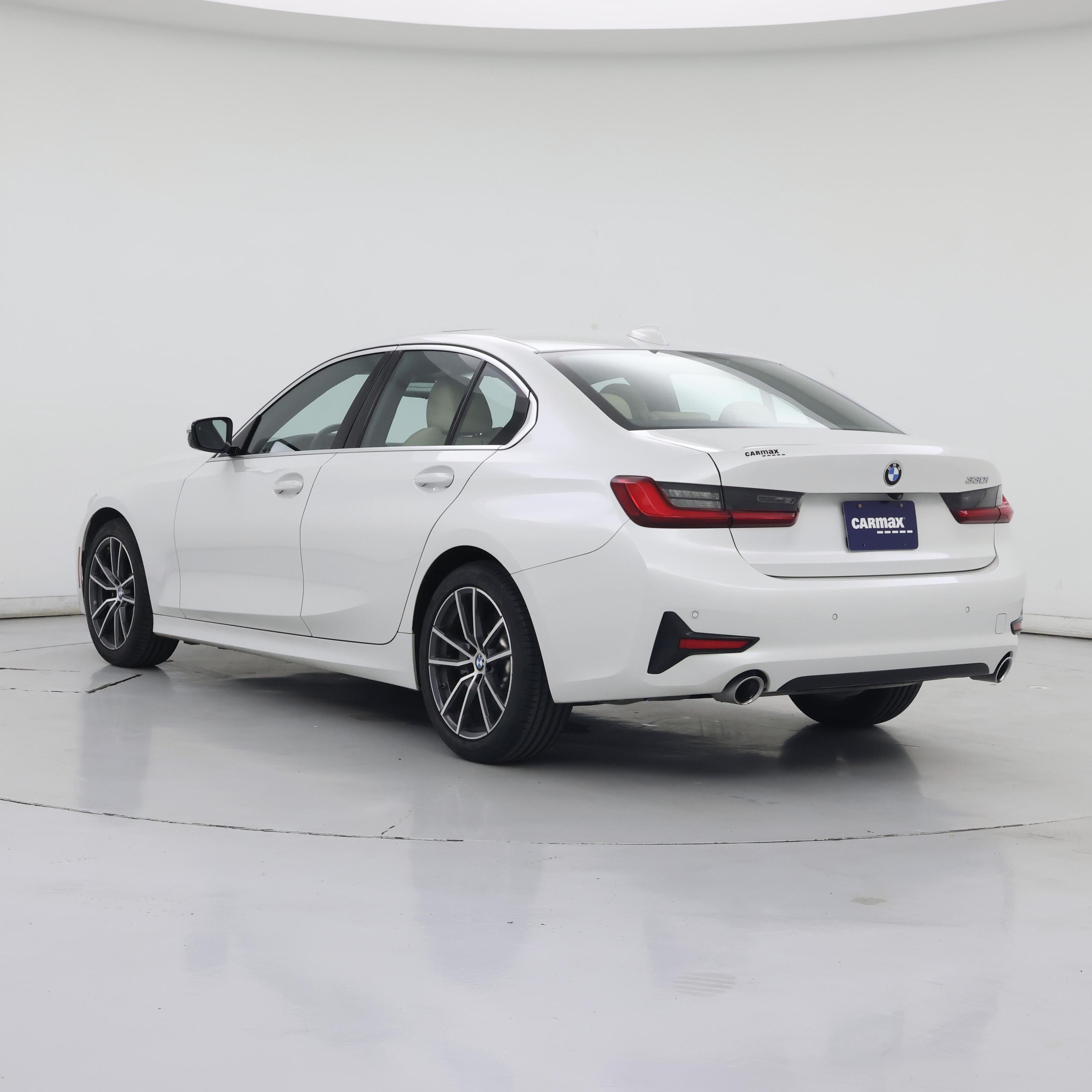 Thumbnail: 2019 BMW 3 Series - 2