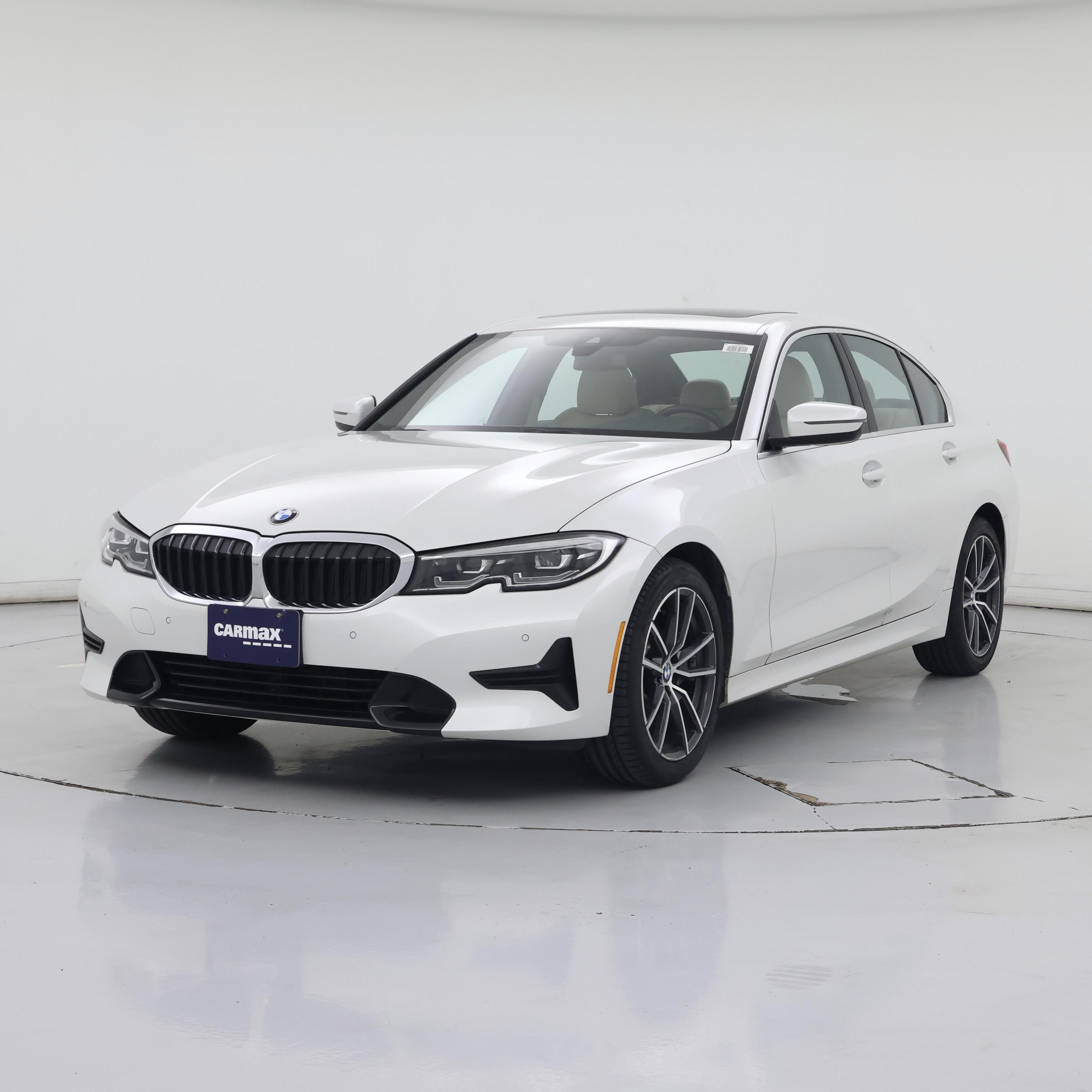 Thumbnail: 2019 BMW 3 Series - 4