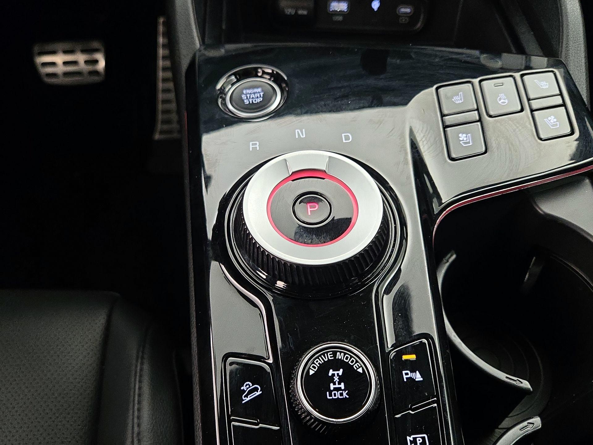 Thumbnail: 2023 Kia Sportage - 18