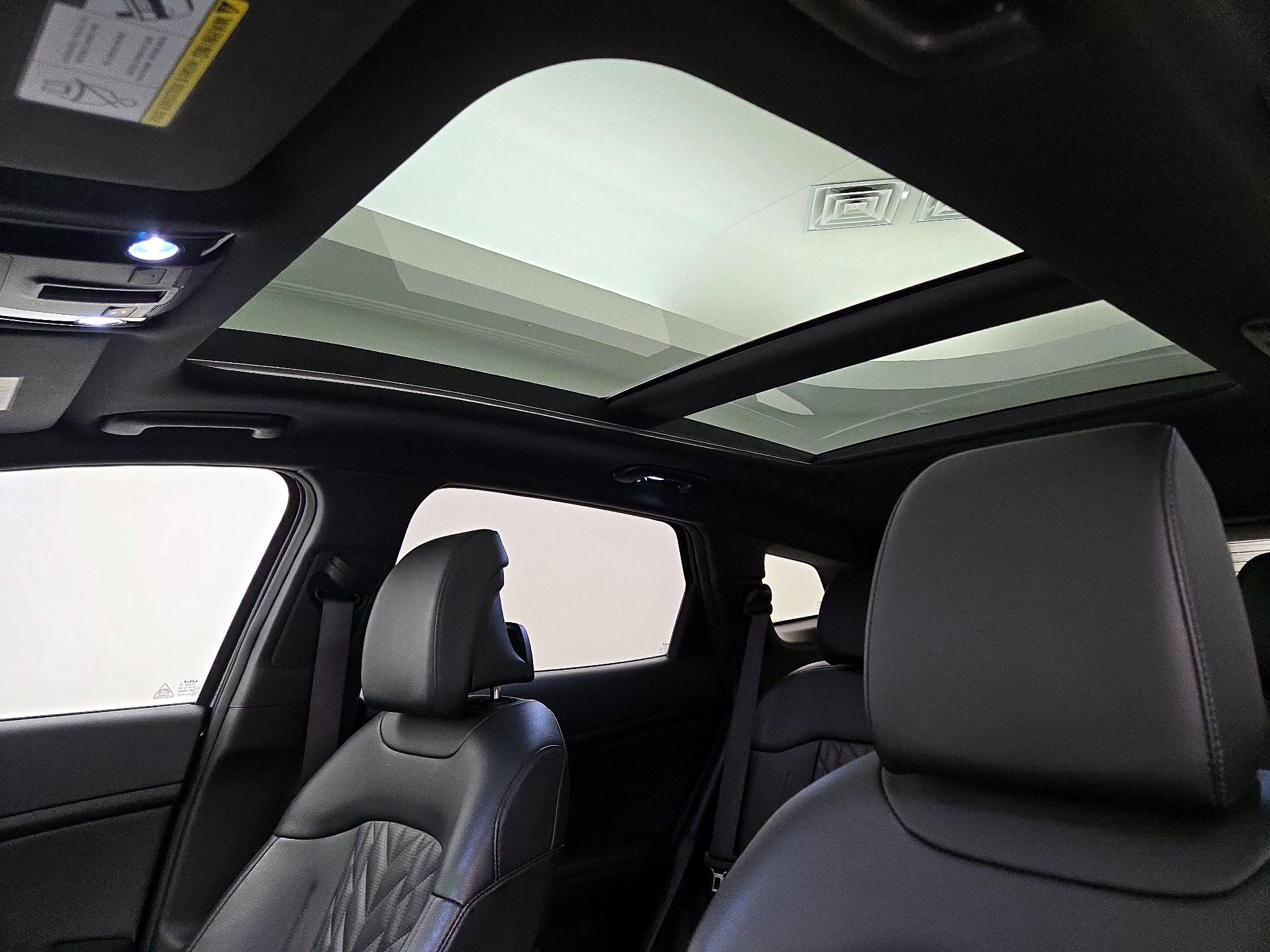 Thumbnail: 2023 Kia Sportage - 20