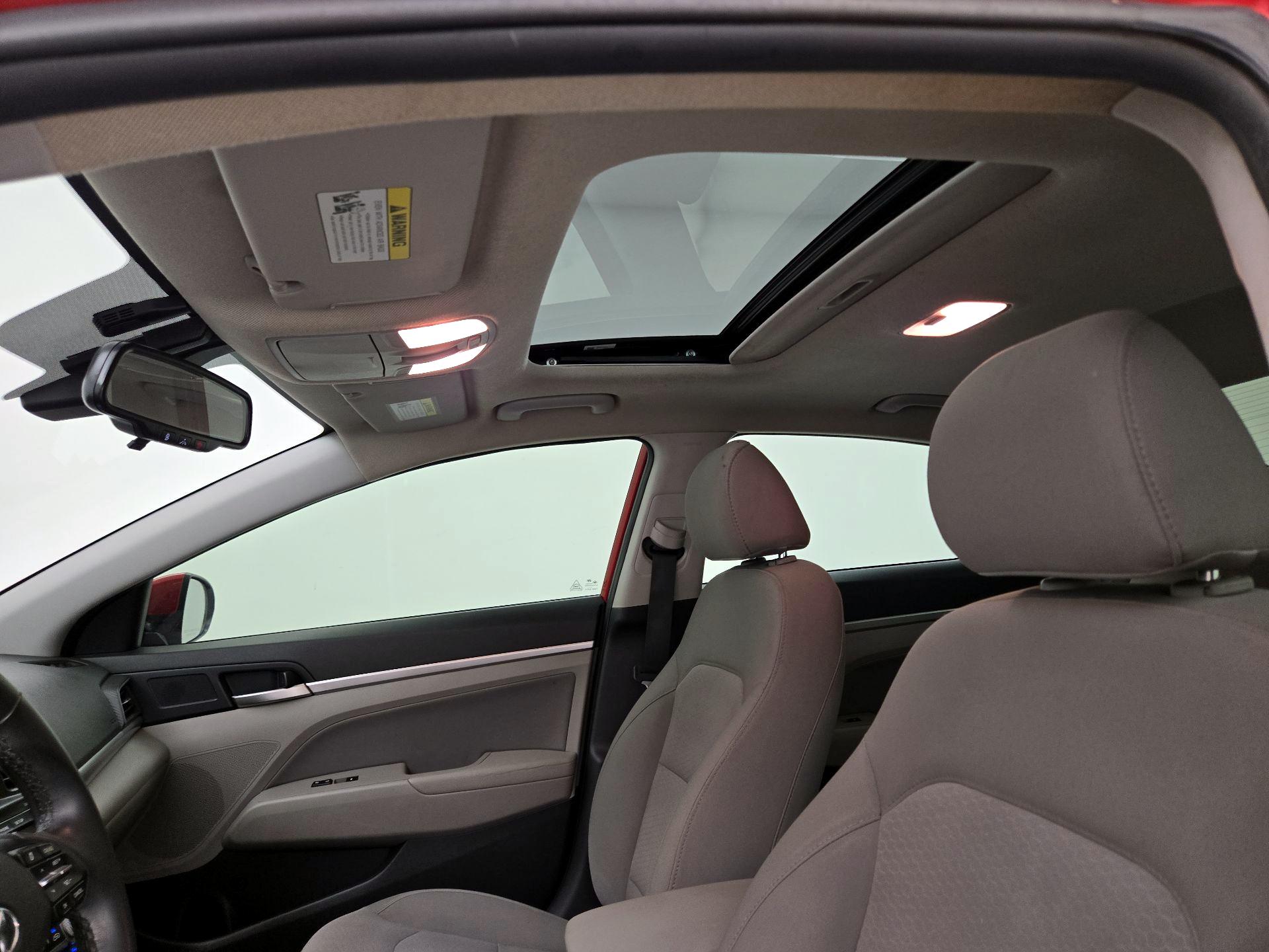 Thumbnail: 2020 Hyundai Elantra - 19