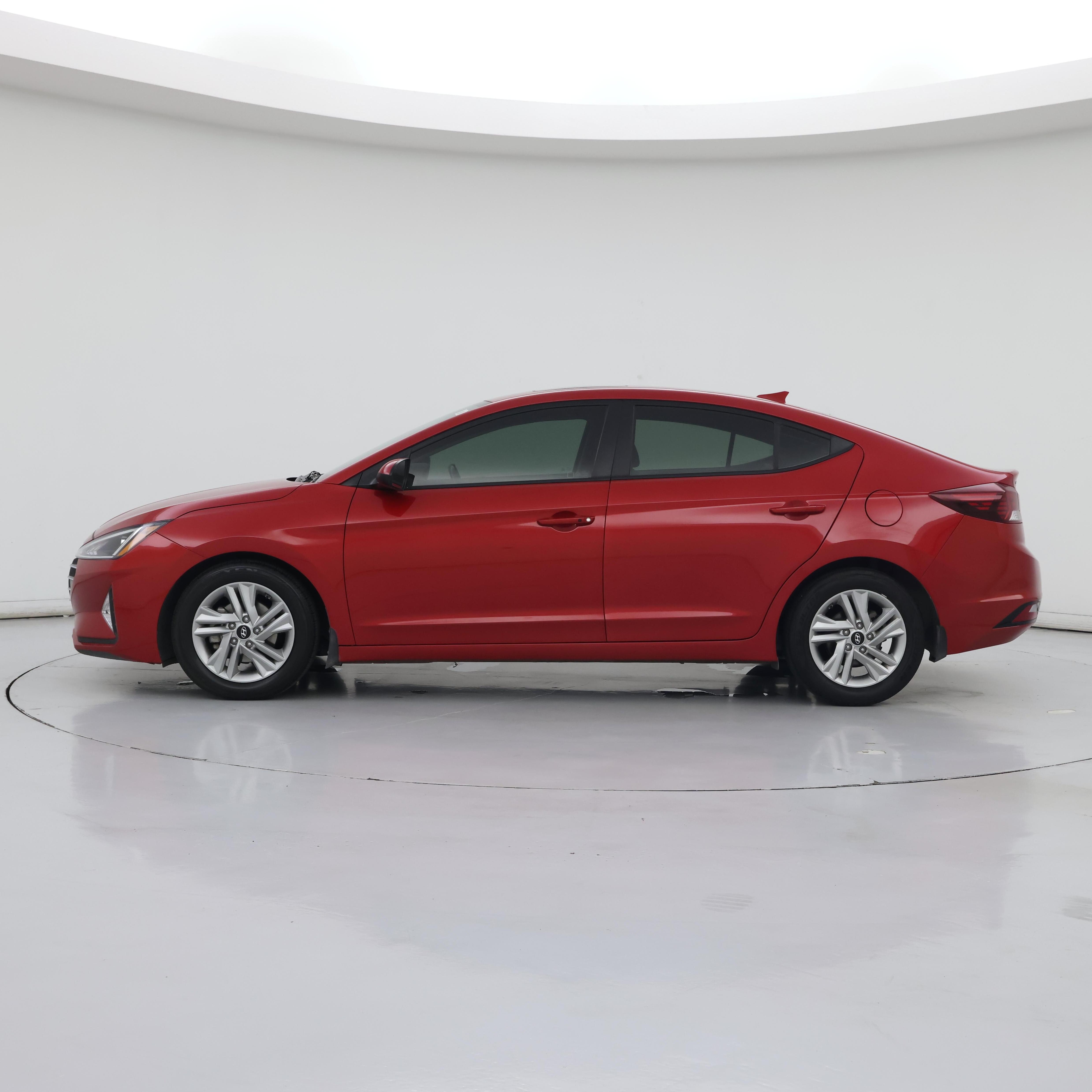 Thumbnail: 2020 Hyundai Elantra - 3