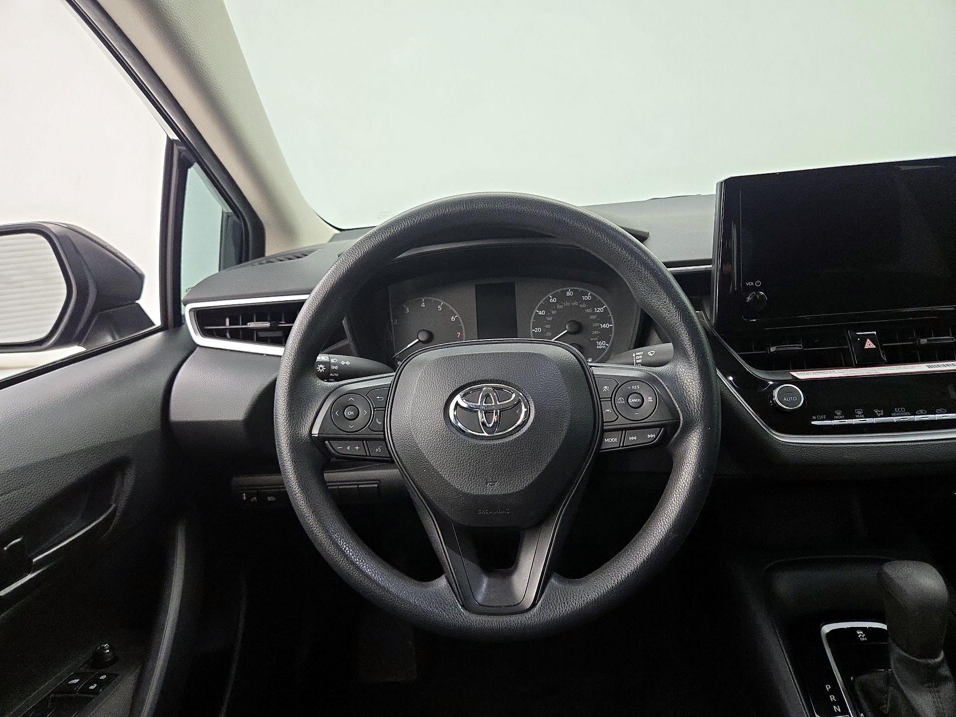 Thumbnail: 2023 Toyota Corolla - 10