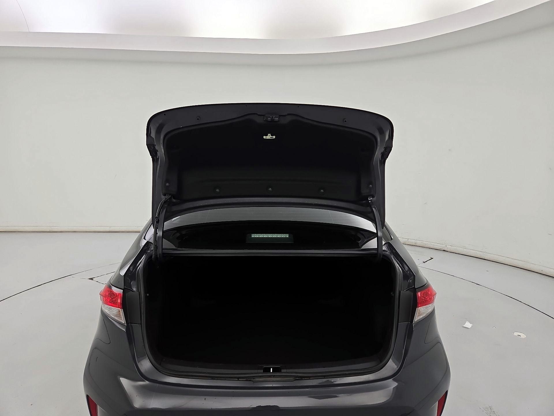 Thumbnail: 2023 Toyota Corolla - 20