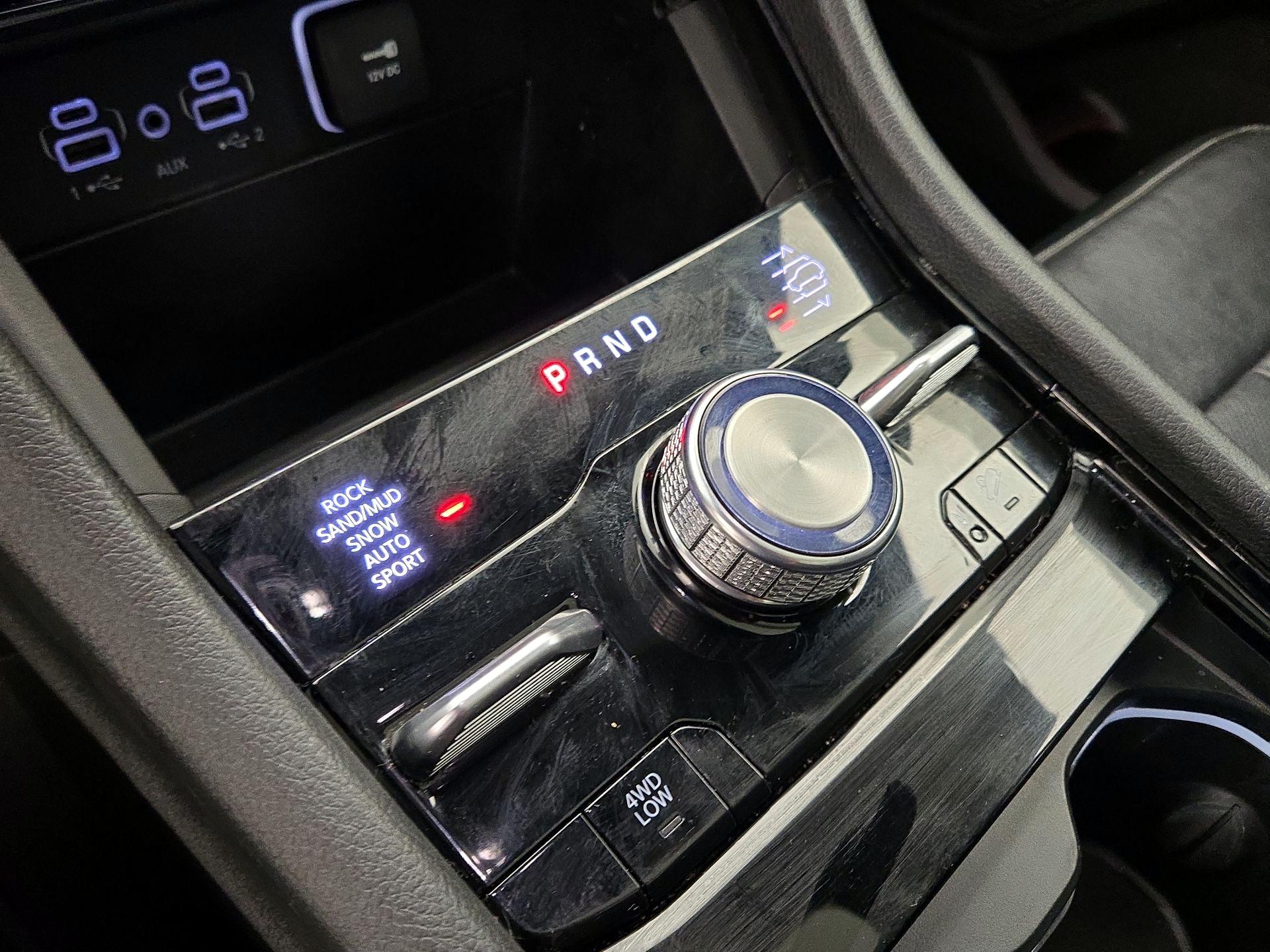 Thumbnail: 2023 Jeep Grand Cherokee - 18