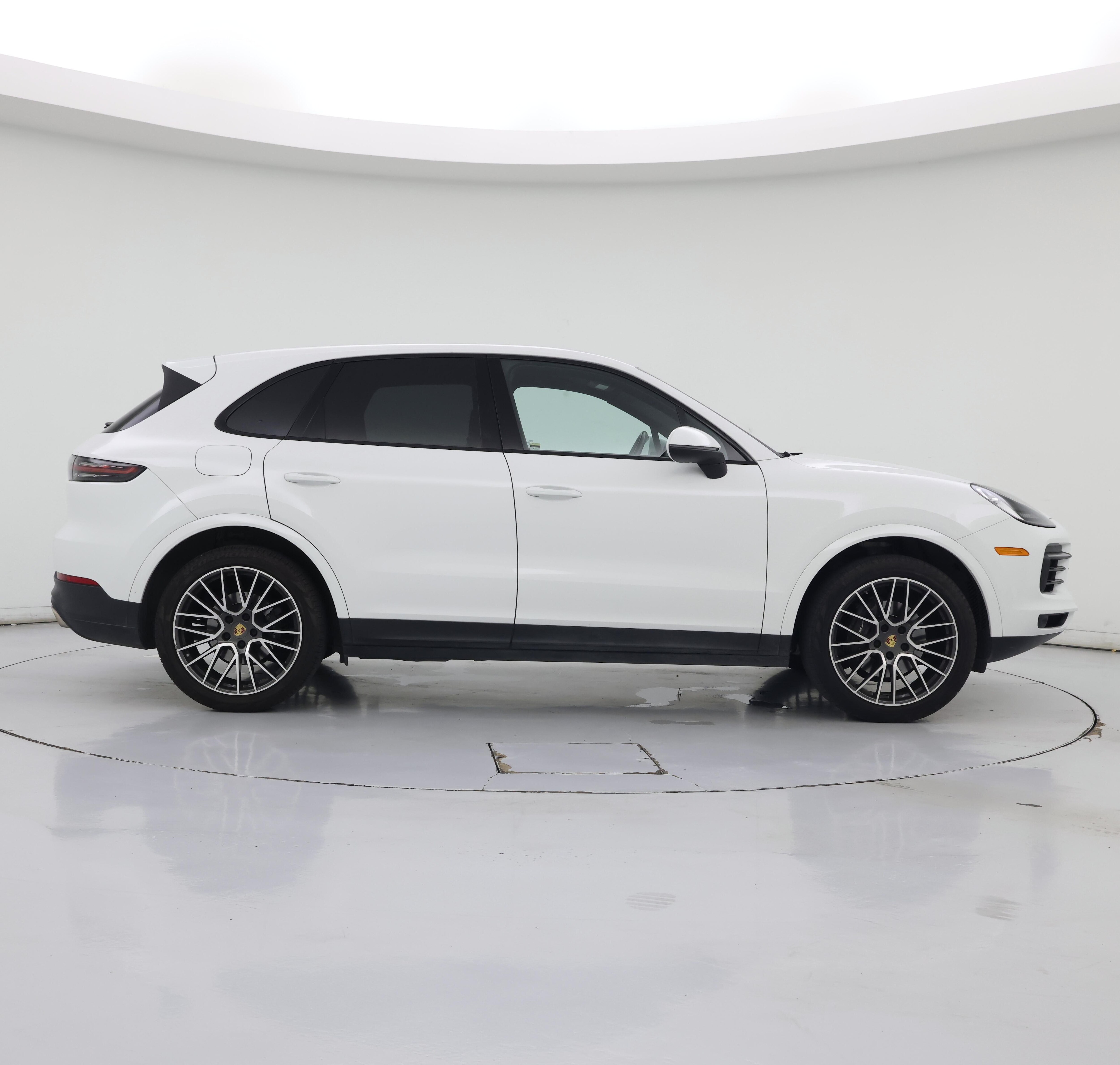 Thumbnail: 2019 Porsche Cayenne - 7