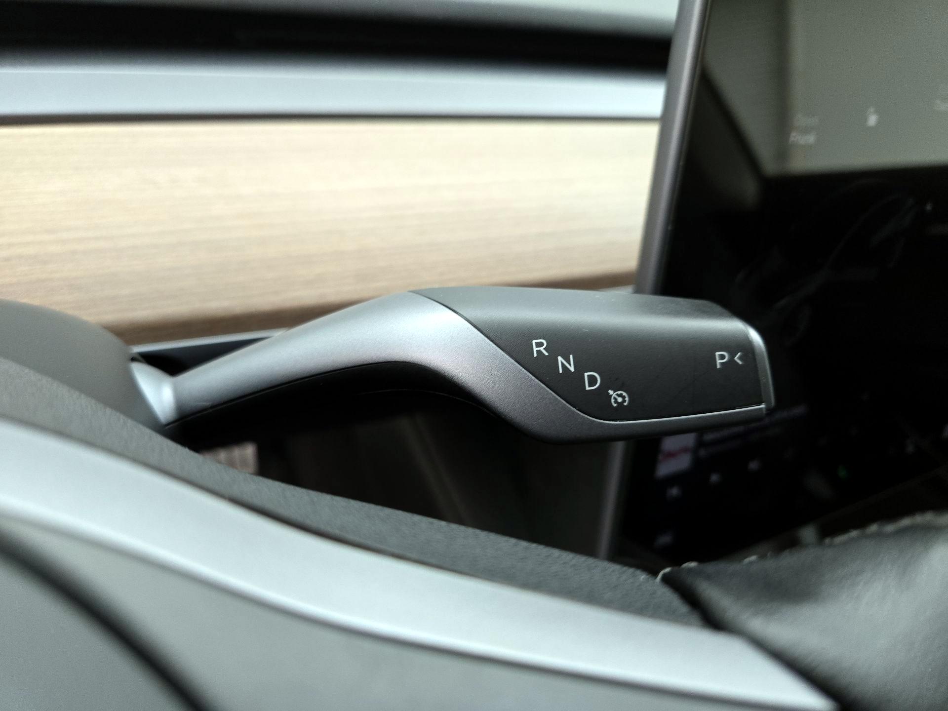 Thumbnail: 2023 Tesla Model 3 - 17
