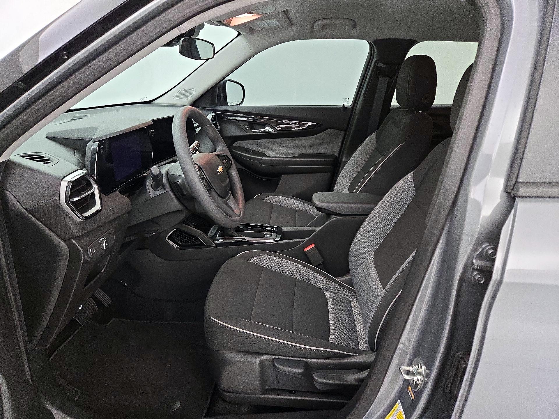 Thumbnail: 2026 Chevrolet TrailBlazer - 11