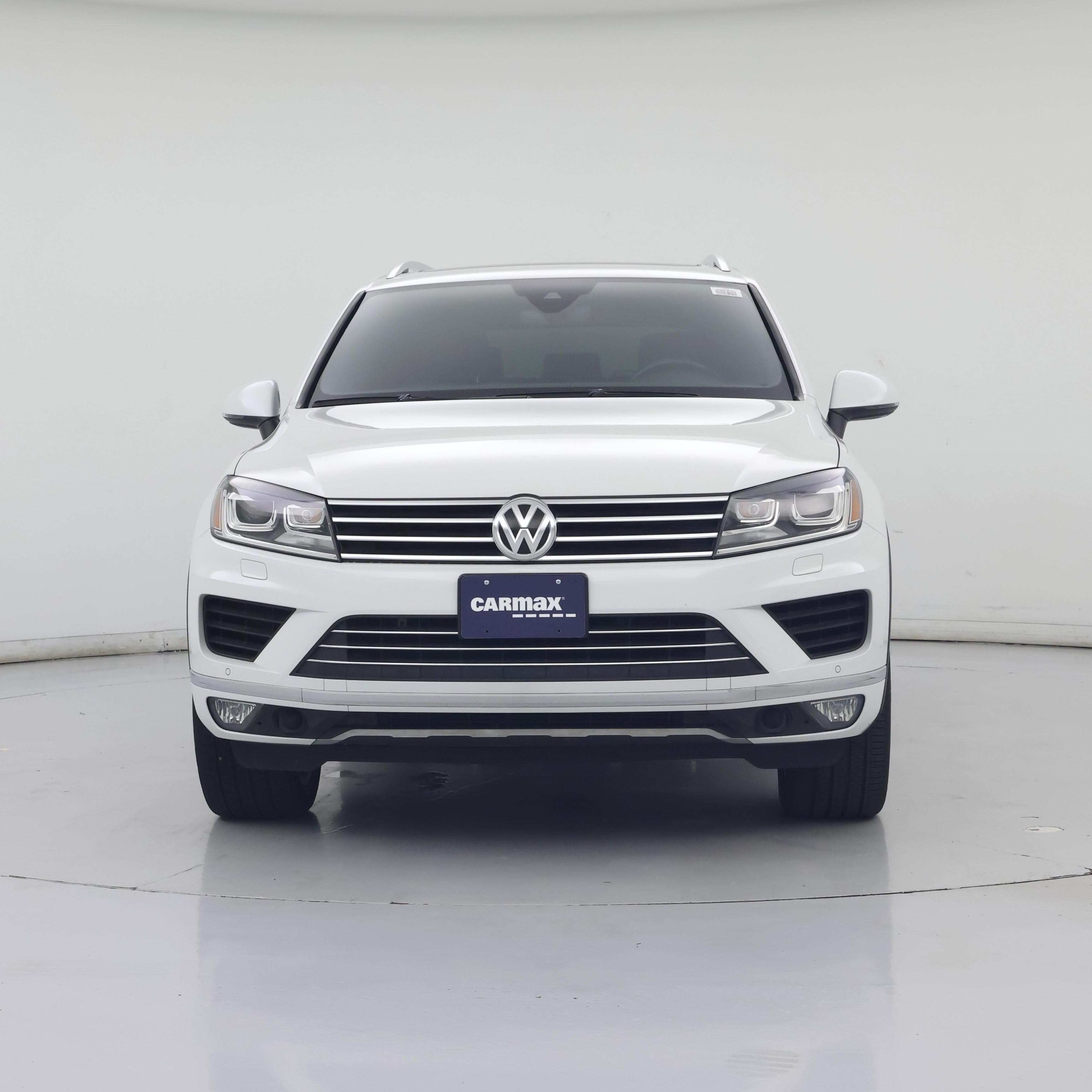 Thumbnail: 2017 Volkswagen Touareg - 5