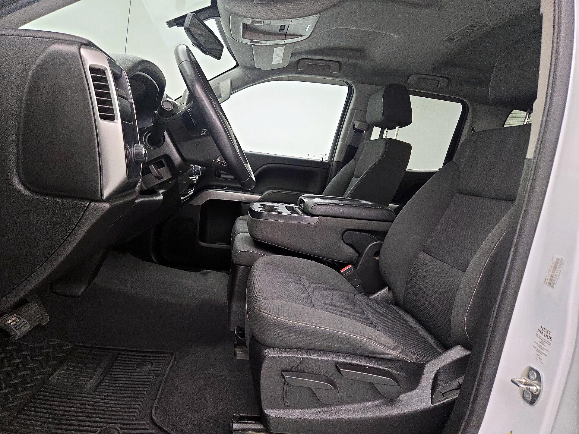 Thumbnail: 2019 Chevrolet Silverado 1500 - 11