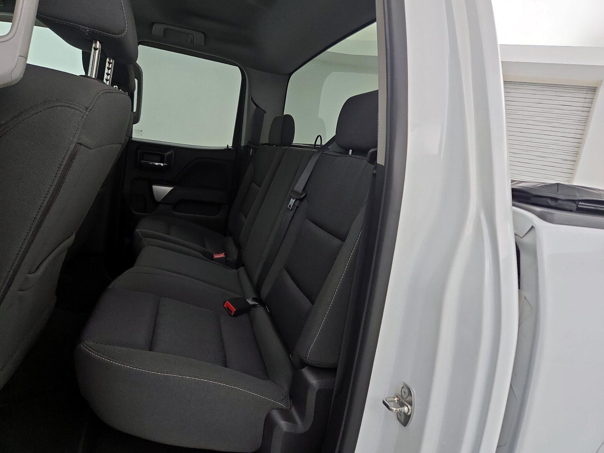 Thumbnail: 2019 Chevrolet Silverado 1500 - 19