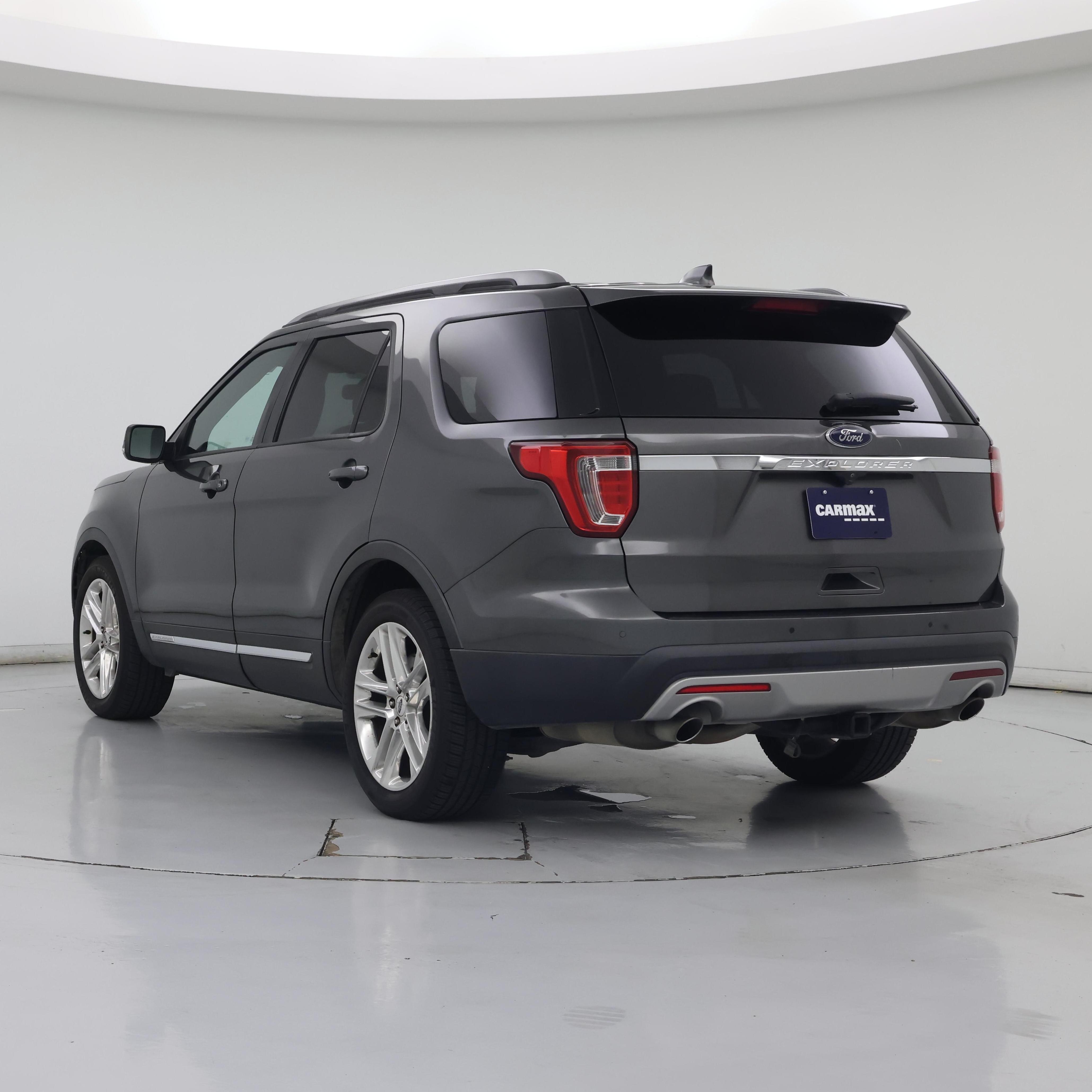 Thumbnail: 2017 Ford Explorer - 2