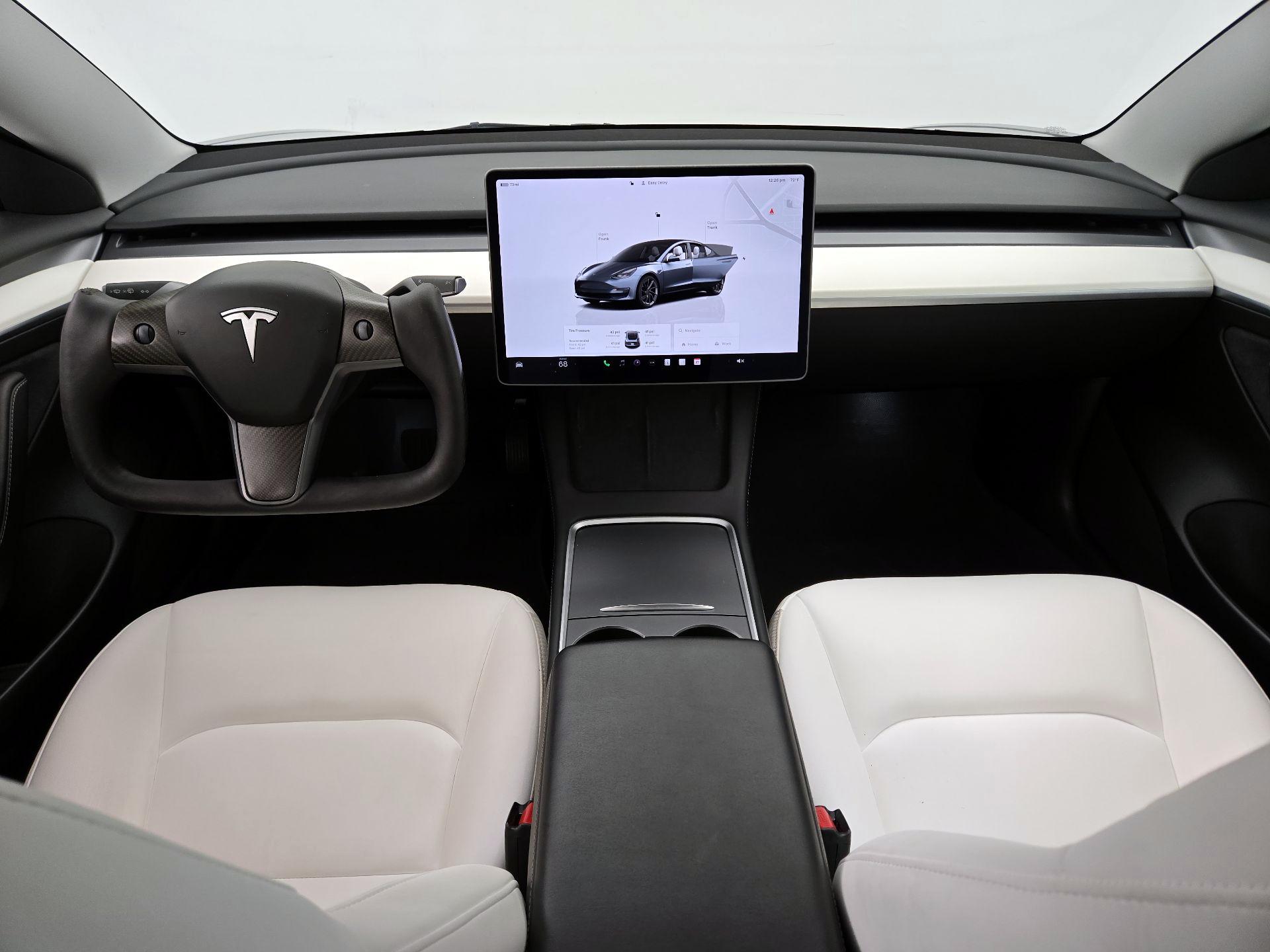 Thumbnail: 2023 Tesla Model 3 - 9