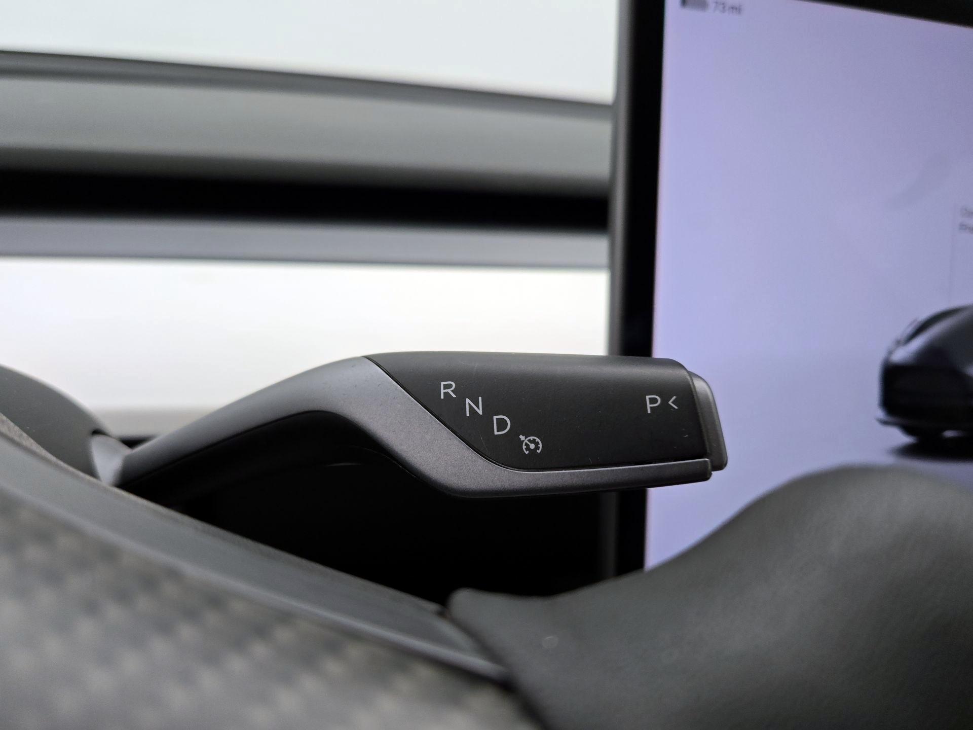 Thumbnail: 2023 Tesla Model 3 - 17