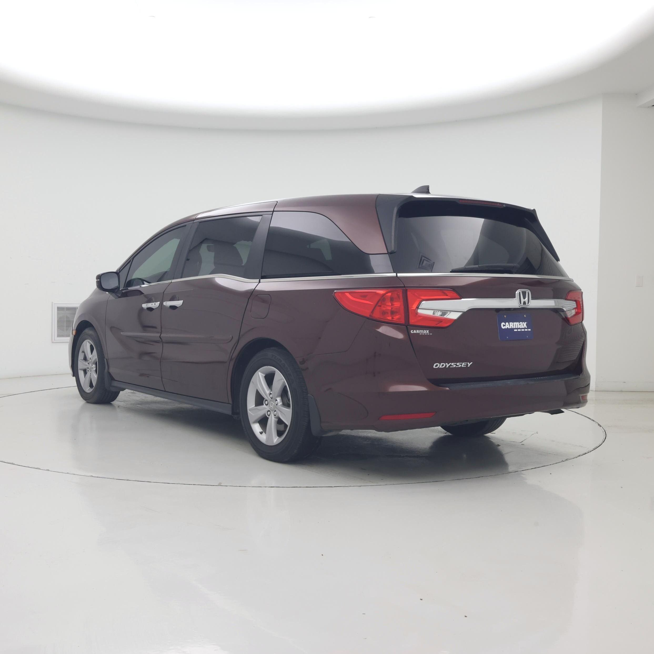 Thumbnail: 2019 Honda Odyssey - 2