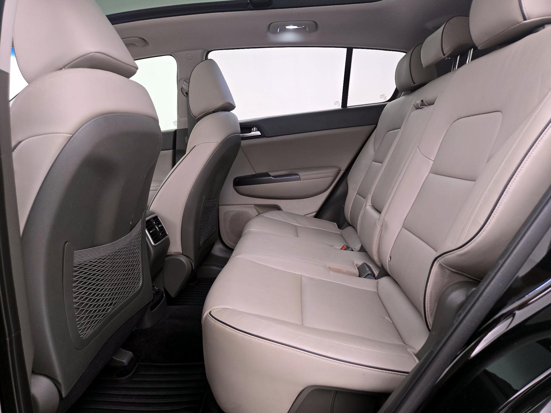 Thumbnail: 2017 Kia Sportage - 18