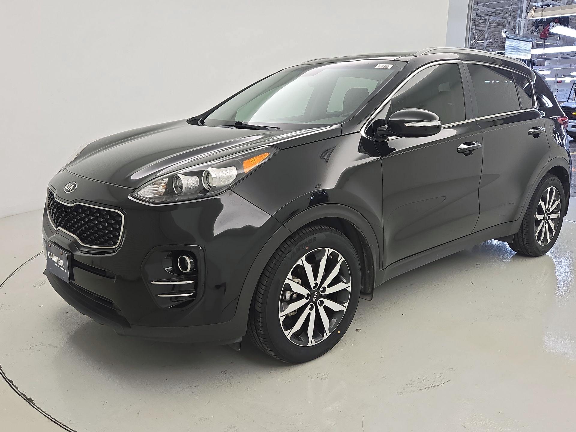 Thumbnail: 2017 Kia Sportage - 3