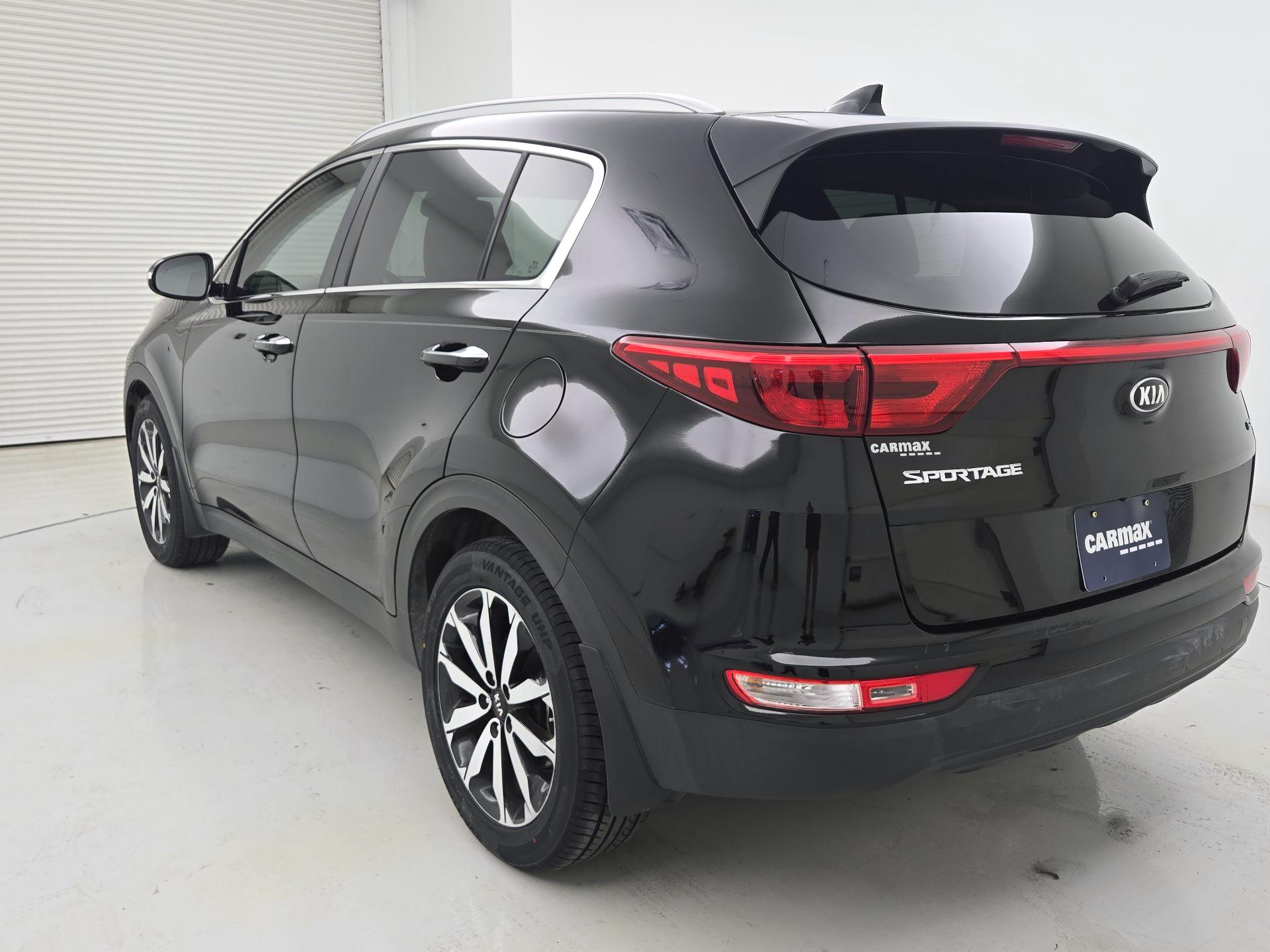 Thumbnail: 2017 Kia Sportage - 7