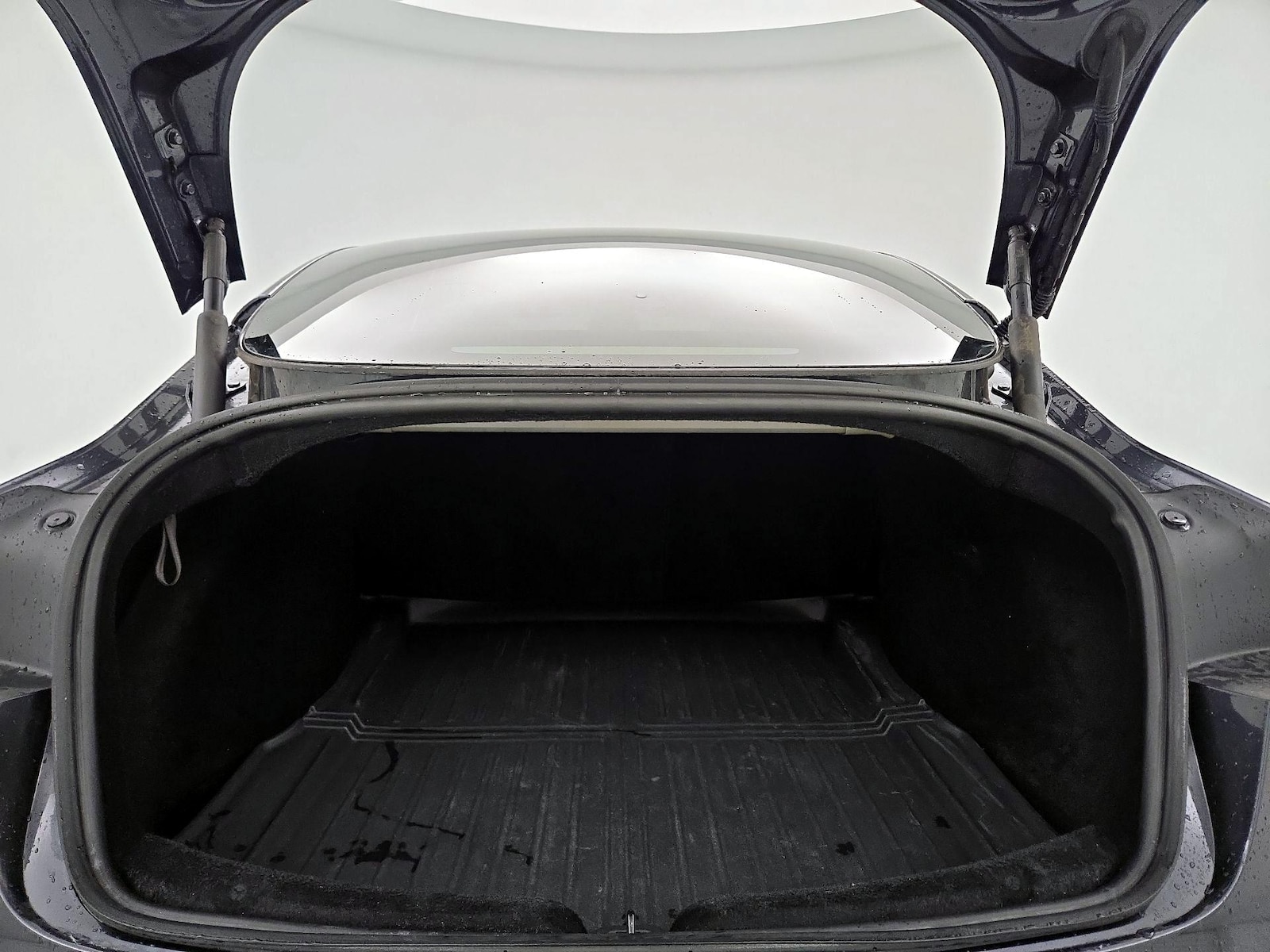 2025 Tesla Model 3 Long Range - Photo 20