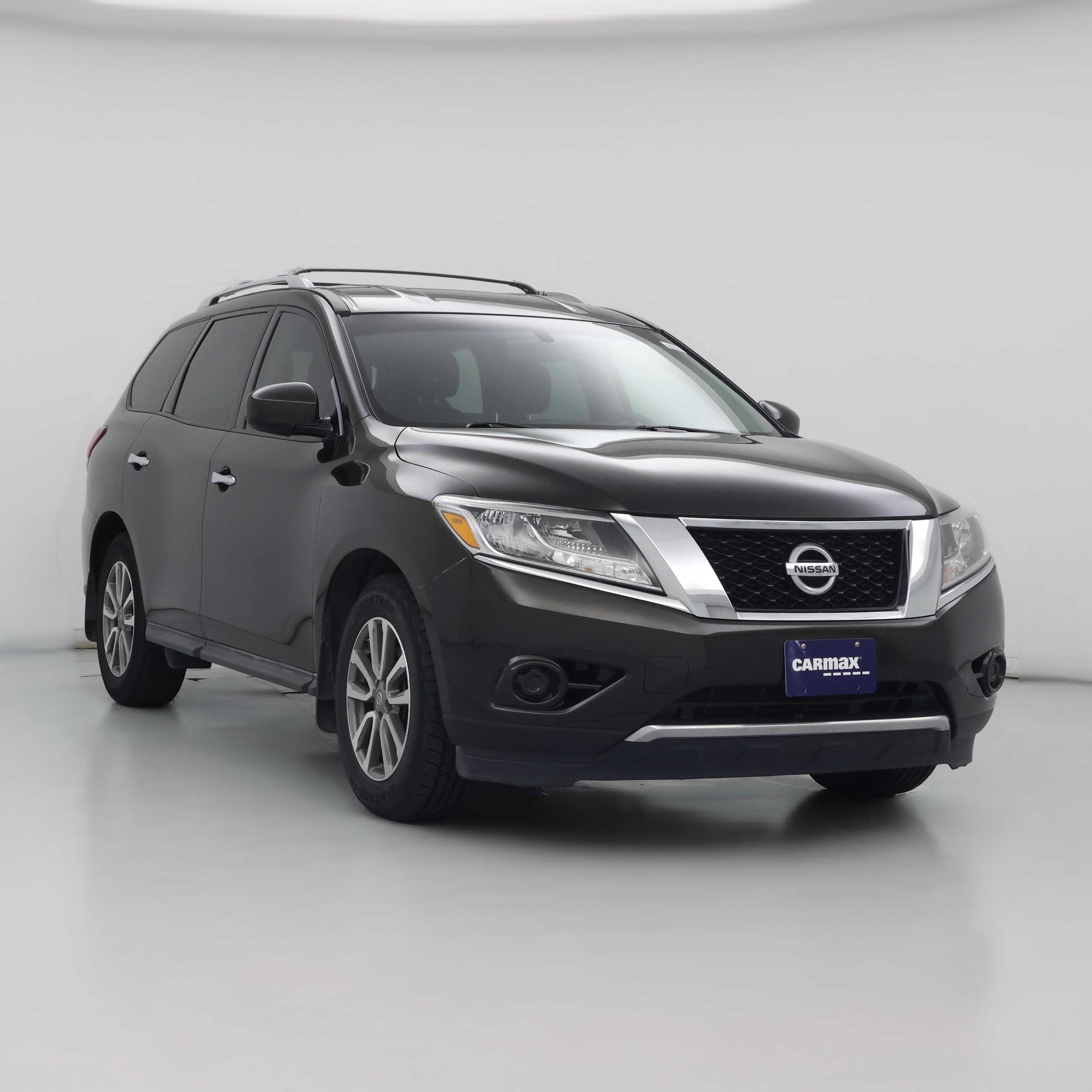 Thumbnail: 2016 Nissan Pathfinder - 1