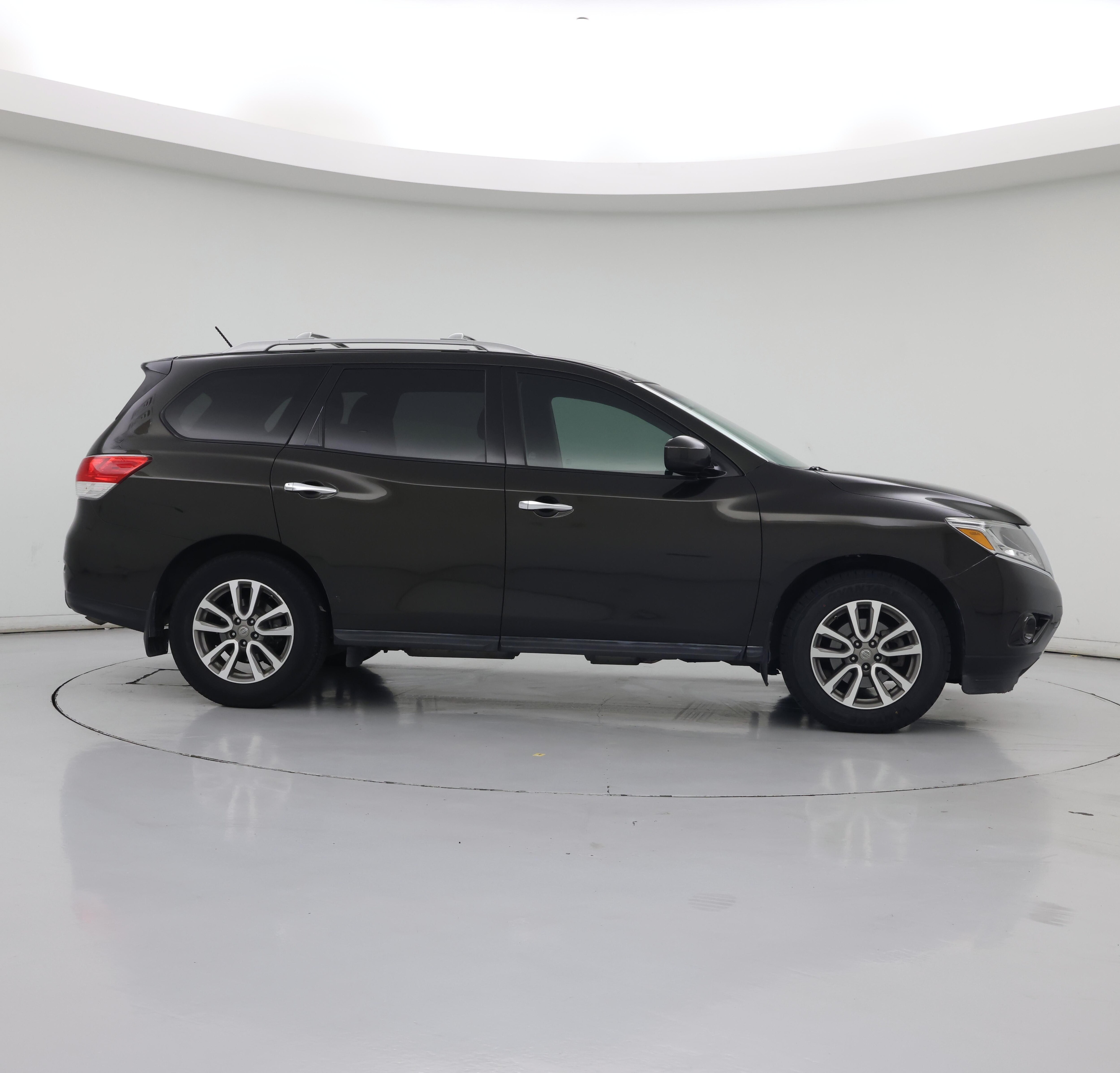Thumbnail: 2016 Nissan Pathfinder - 7