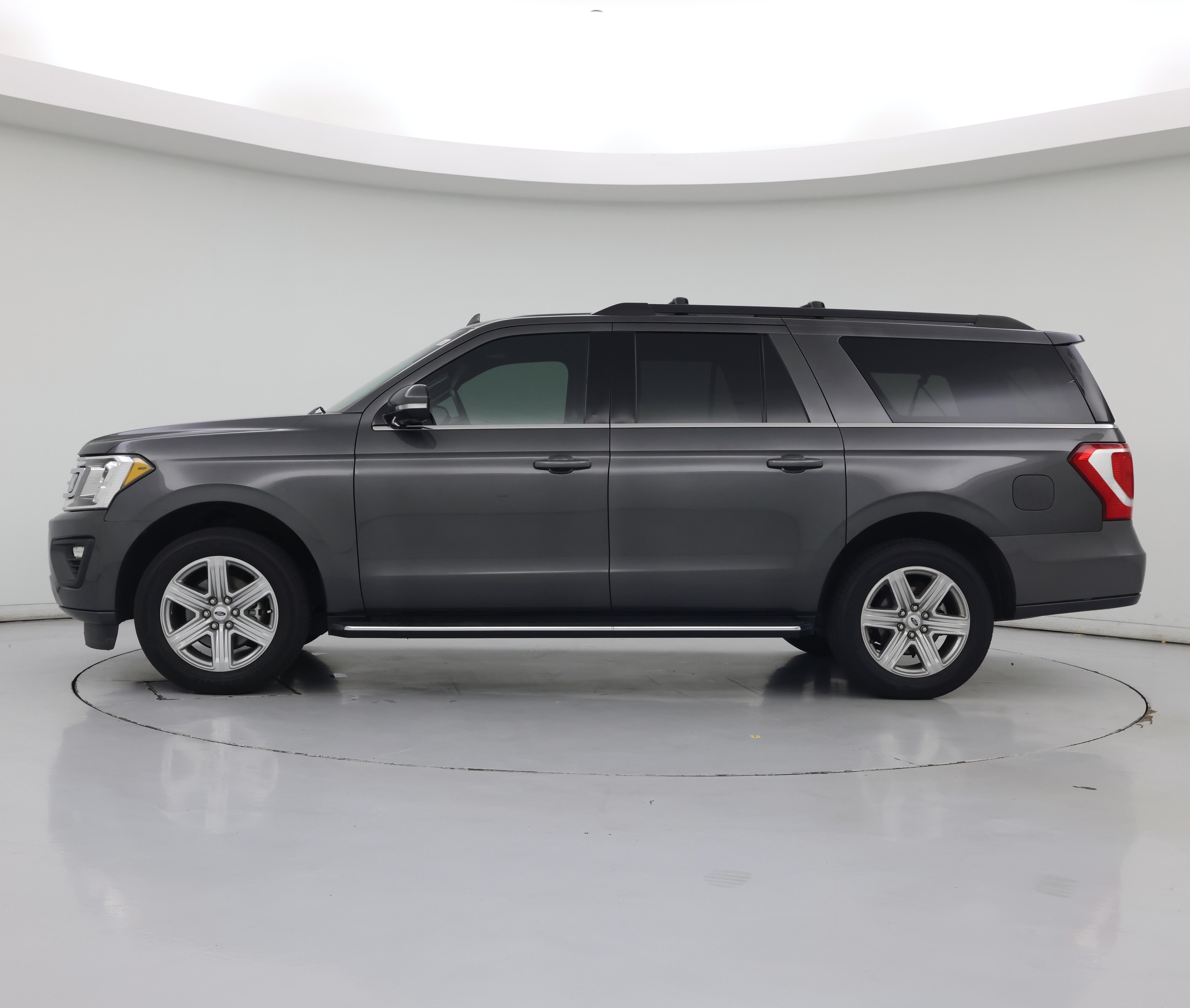 Thumbnail: 2020 Ford Expedition - 3
