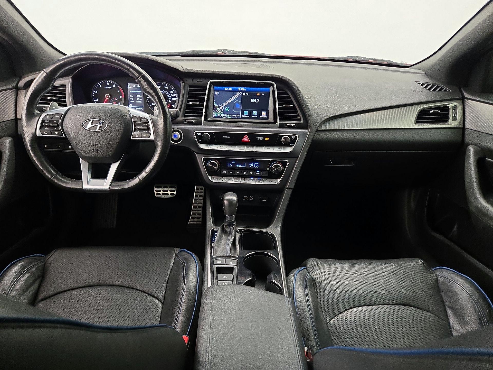 Thumbnail: 2019 Hyundai Sonata - 9