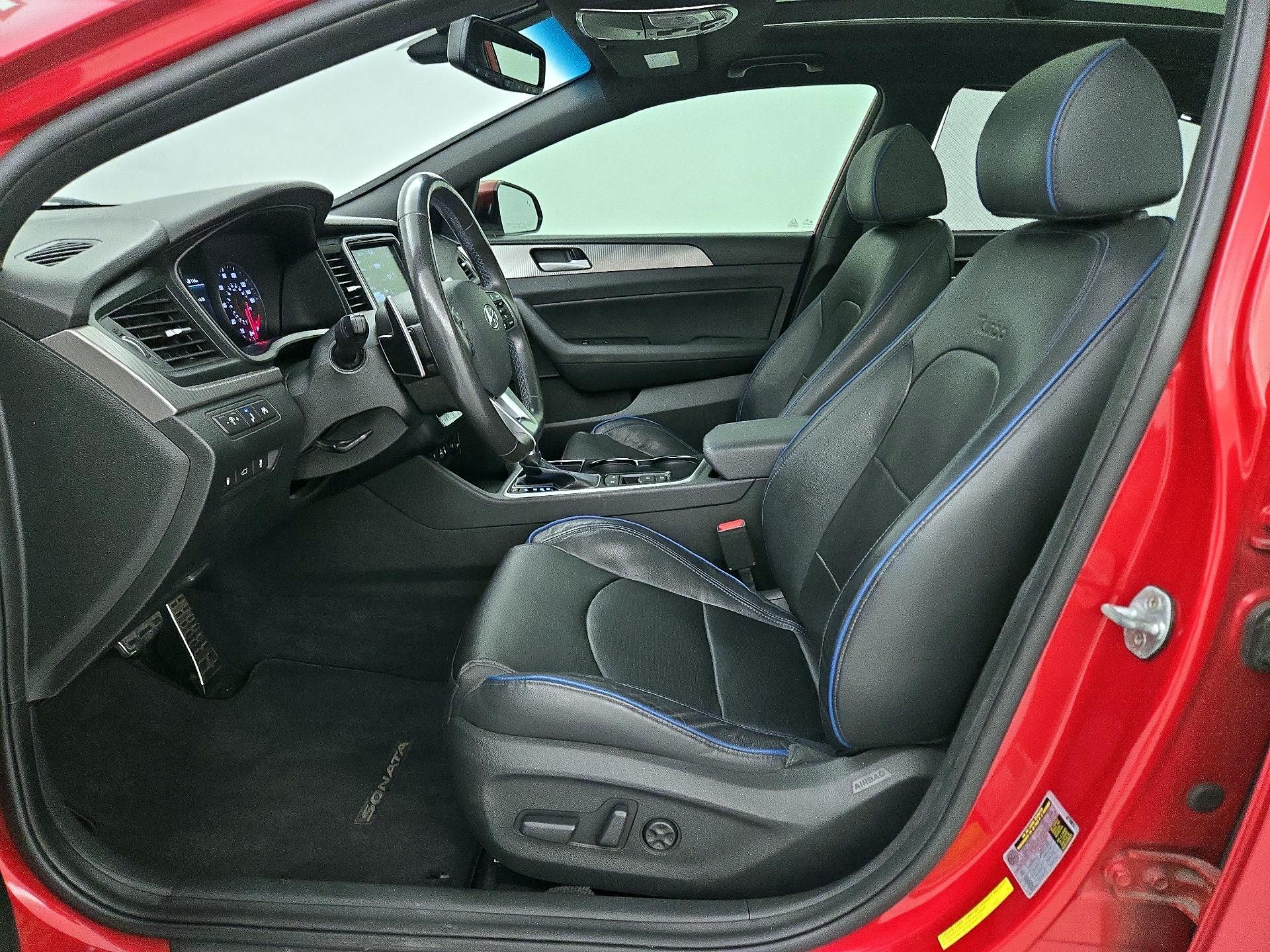 Thumbnail: 2019 Hyundai Sonata - 11