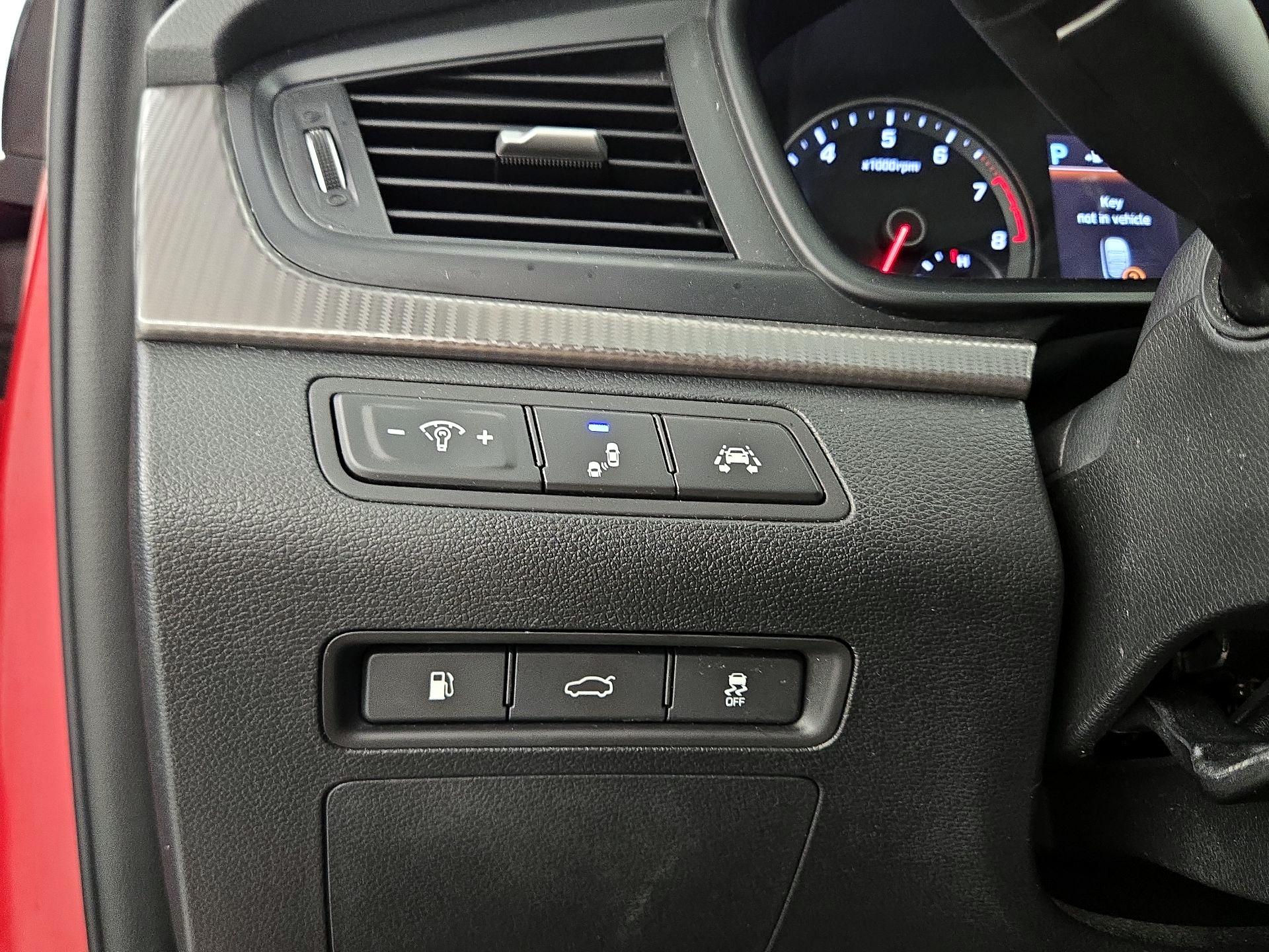 Thumbnail: 2019 Hyundai Sonata - 13