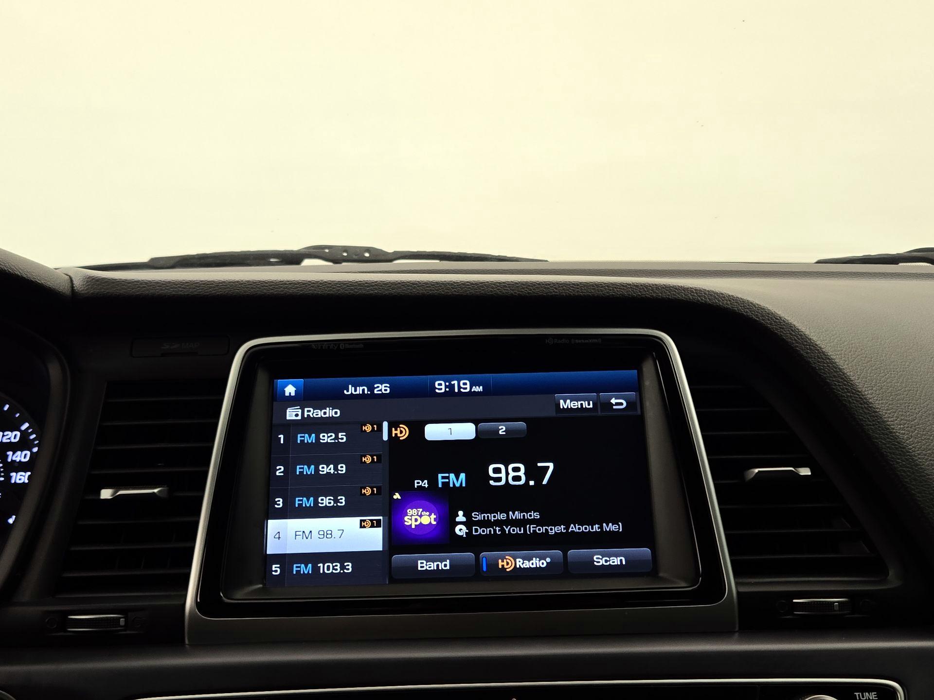 Thumbnail: 2019 Hyundai Sonata - 16