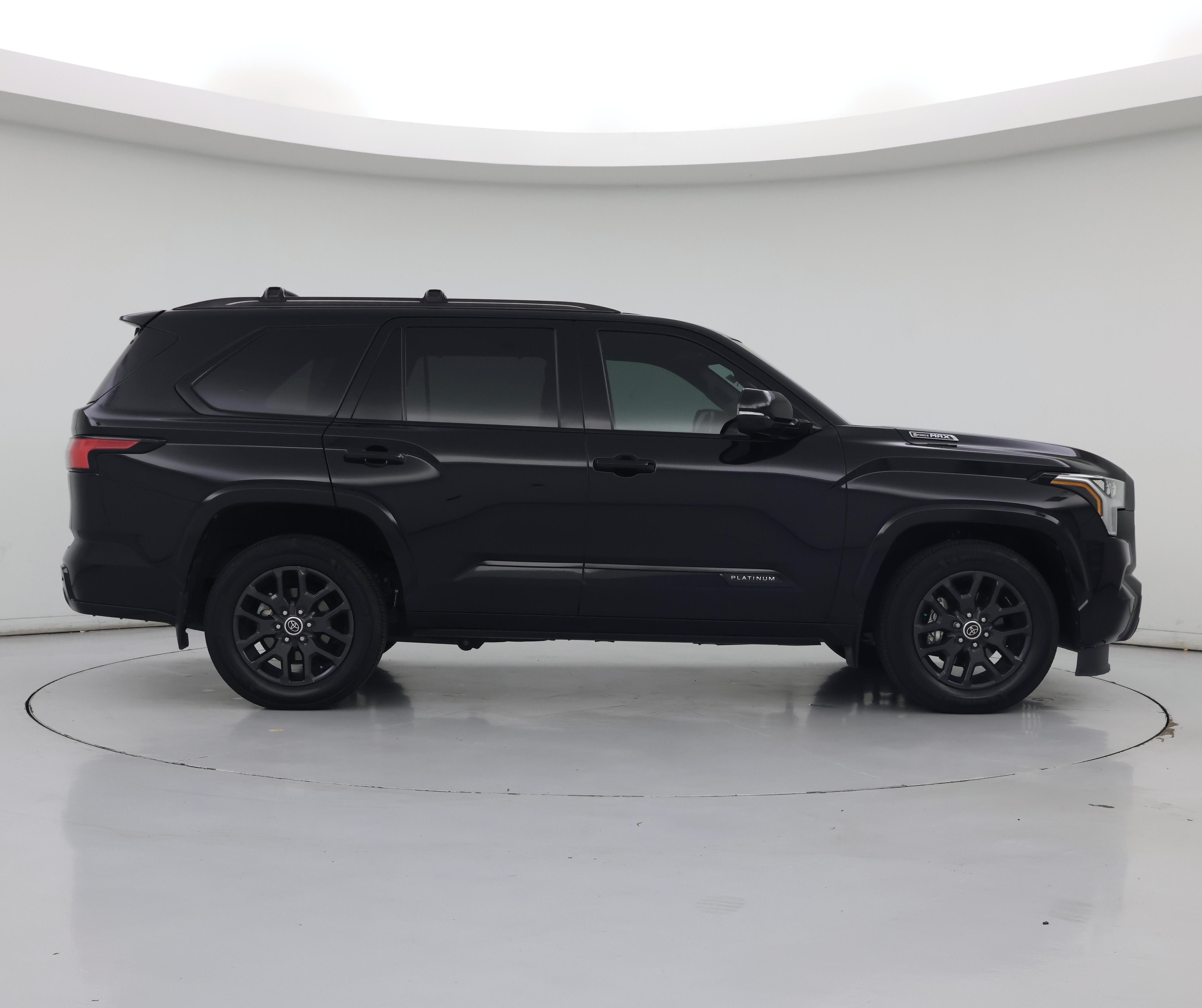 Thumbnail: 2023 Toyota Sequoia - 7