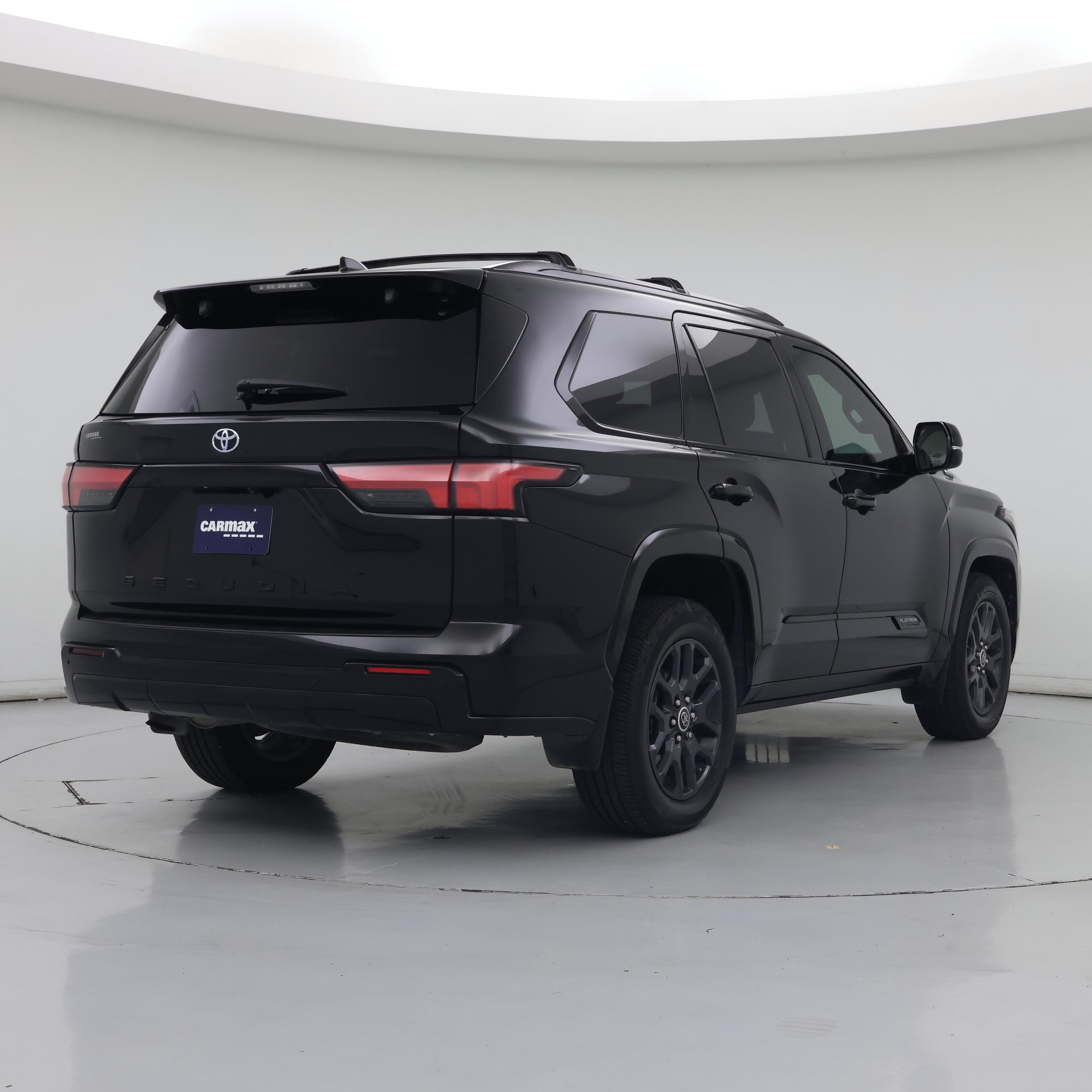 Thumbnail: 2023 Toyota Sequoia - 8