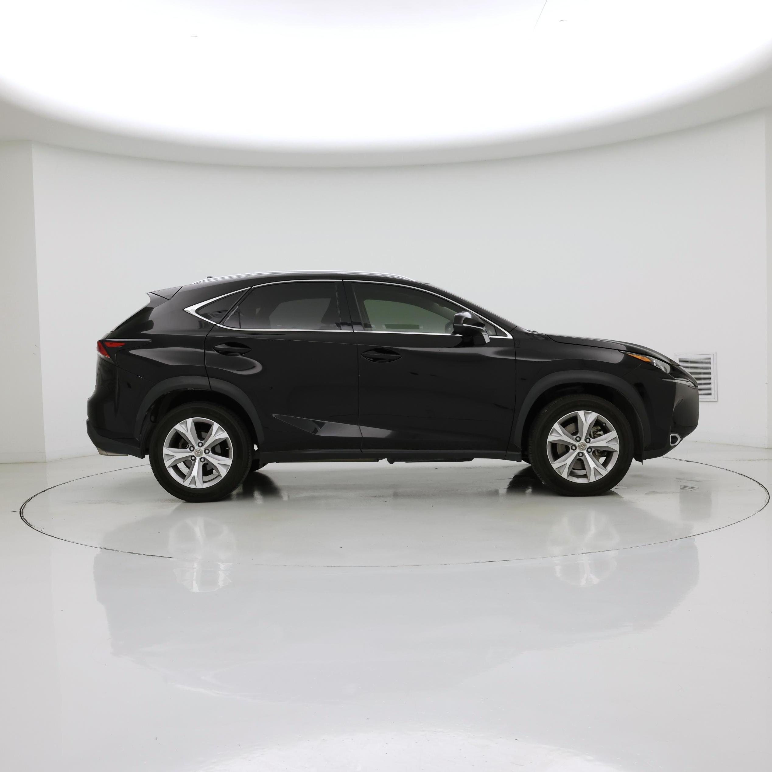 Thumbnail: 2017 Lexus NX - 7