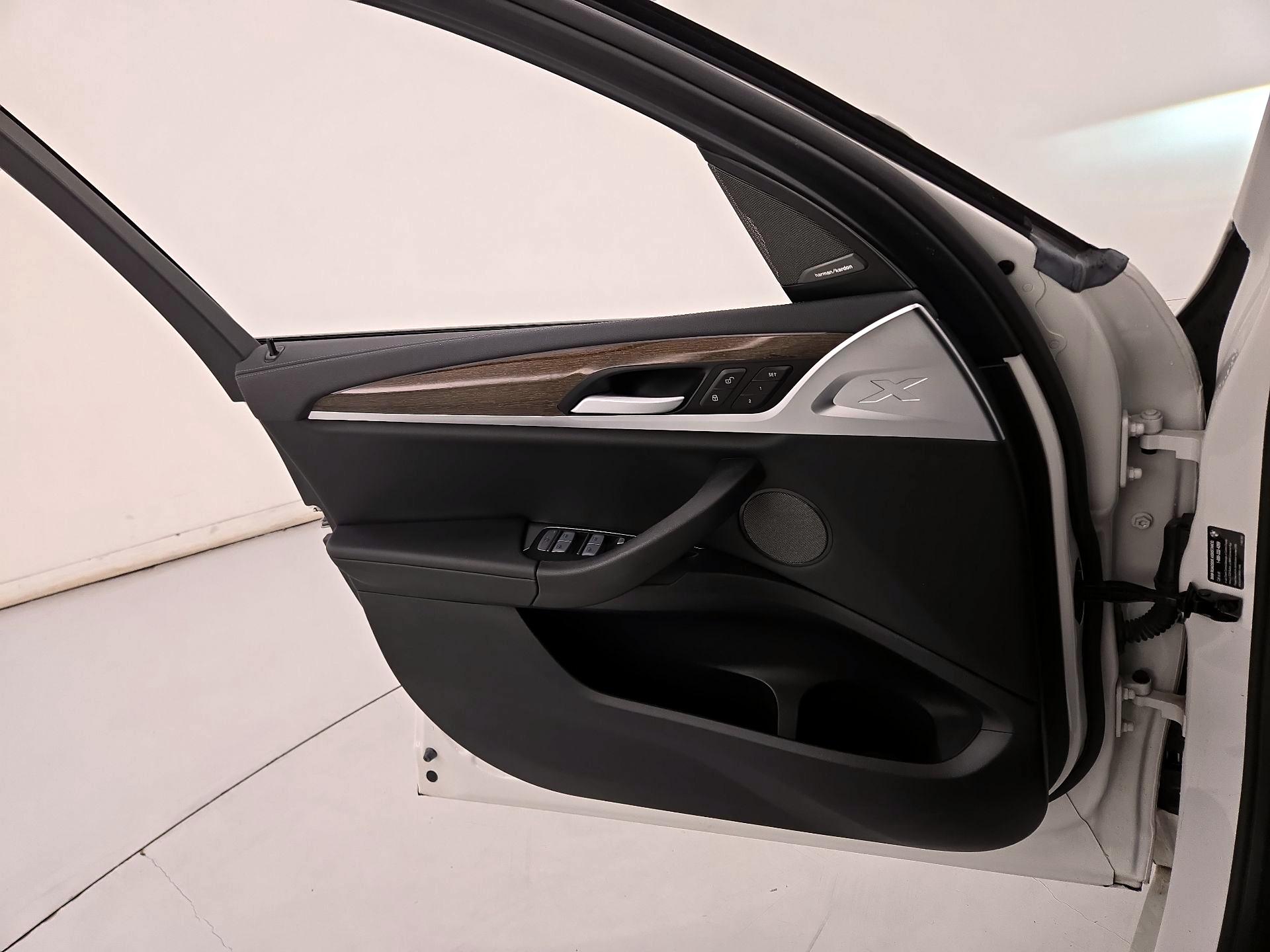 Thumbnail: 2023 BMW X3 - 12