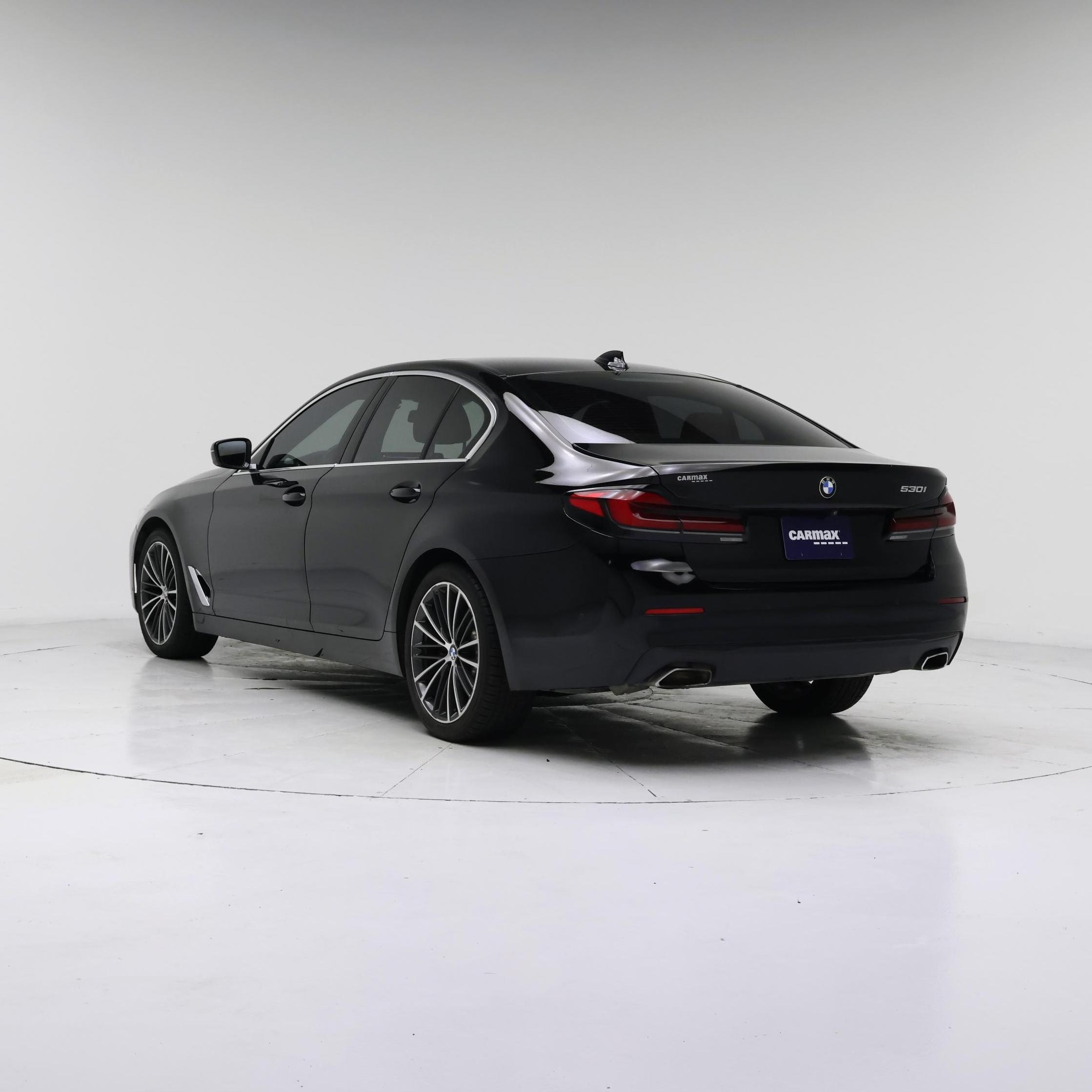 Thumbnail: 2021 BMW 5 Series - 2