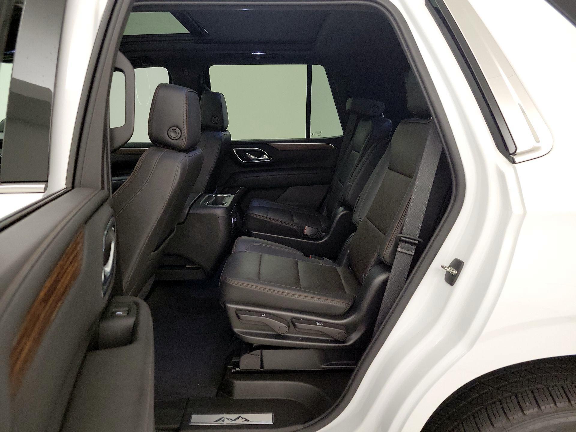 Thumbnail: 2023 Chevrolet Tahoe - 20