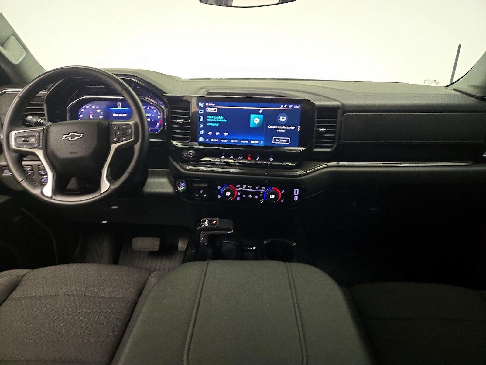 2024 Chevrolet Silverado 1500 RST - Photo 10
