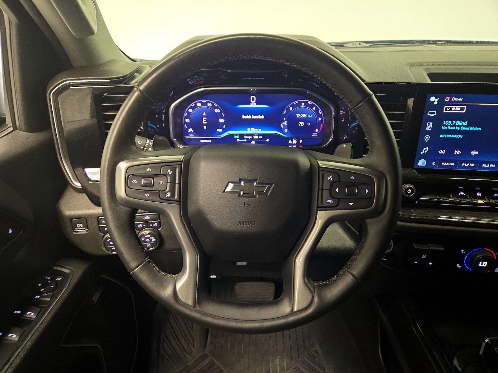 2024 Chevrolet Silverado 1500 RST - Photo 11
