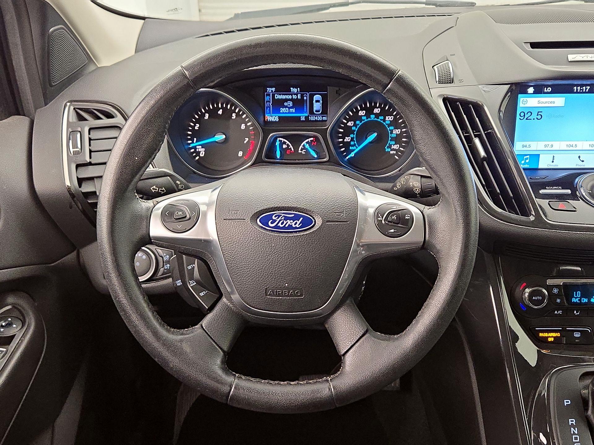 Thumbnail: 2016 Ford Escape - 10