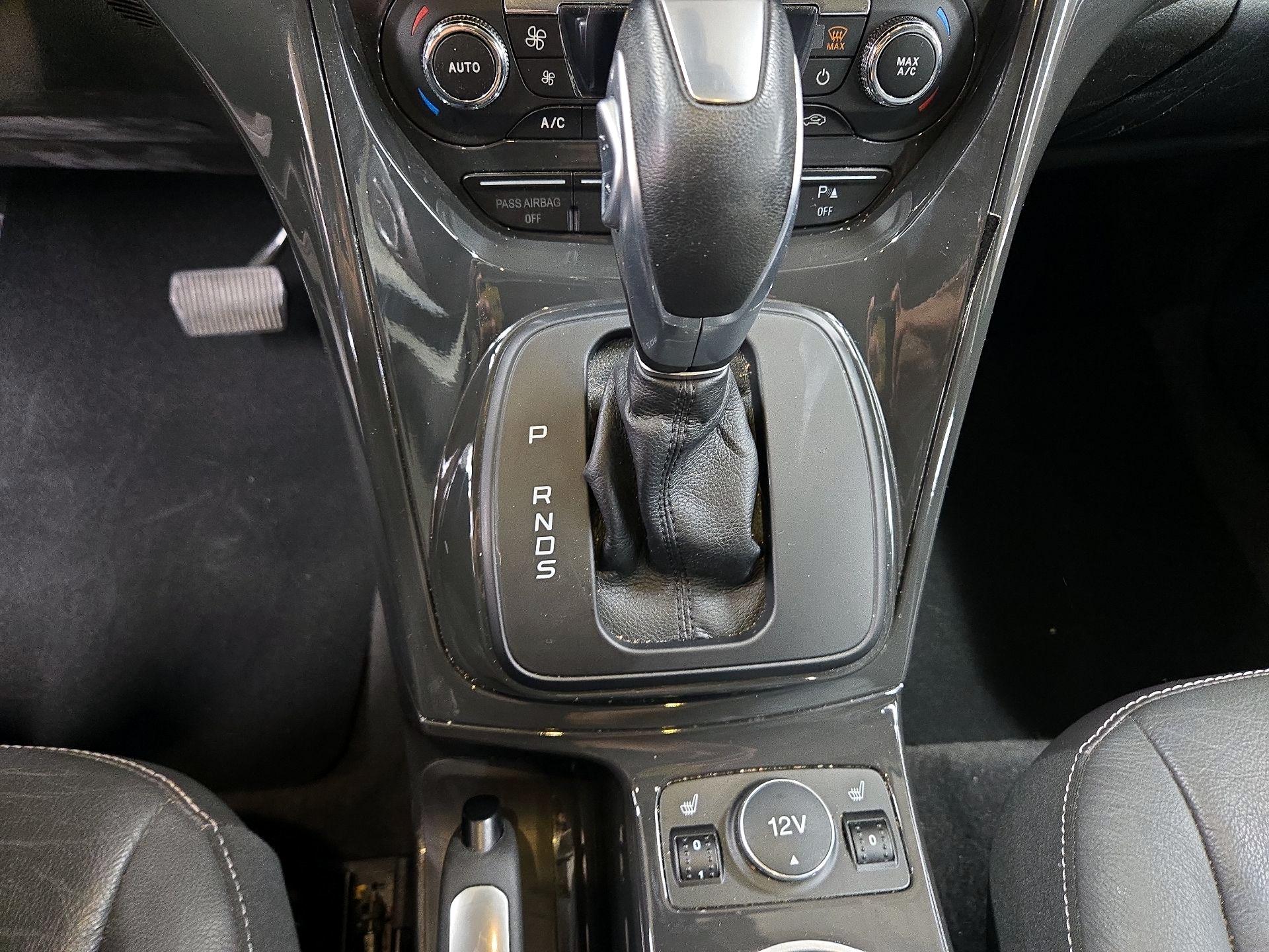 Thumbnail: 2016 Ford Escape - 17