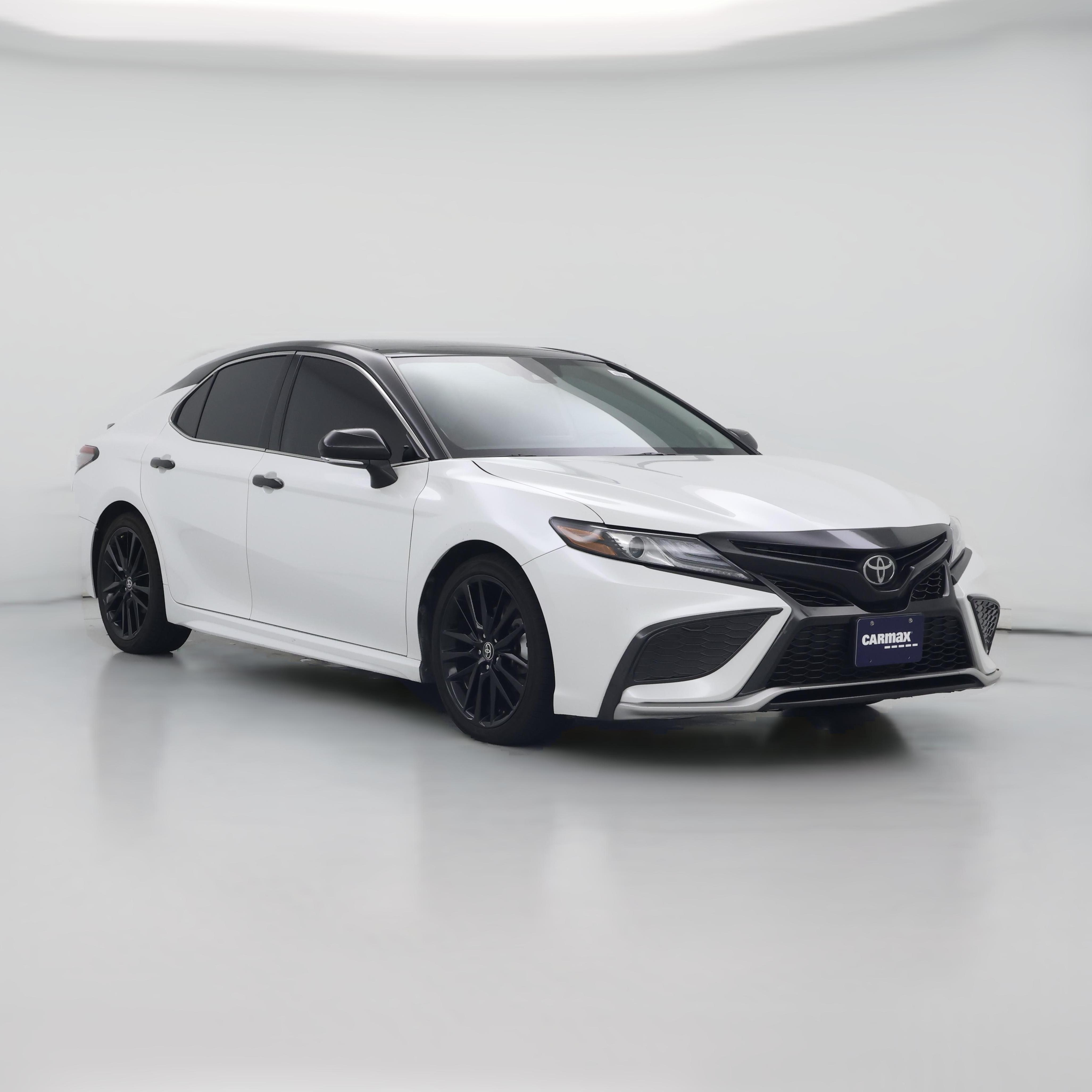 Thumbnail: 2022 Toyota Camry - 1