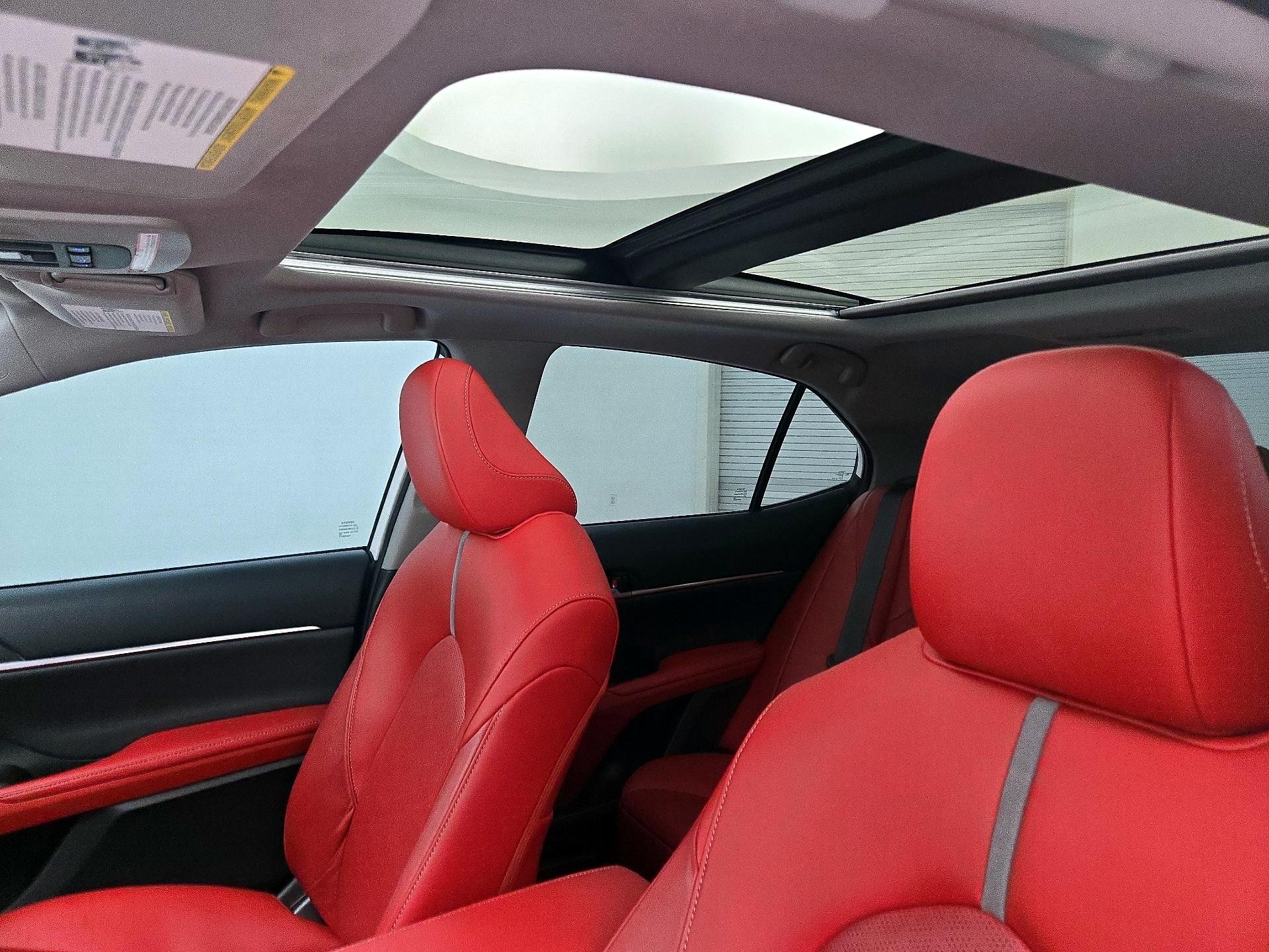 Thumbnail: 2022 Toyota Camry - 19