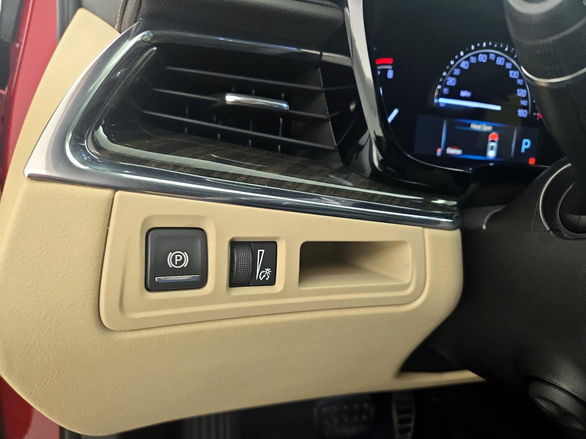 Thumbnail: 2019 Cadillac XT5 - 13