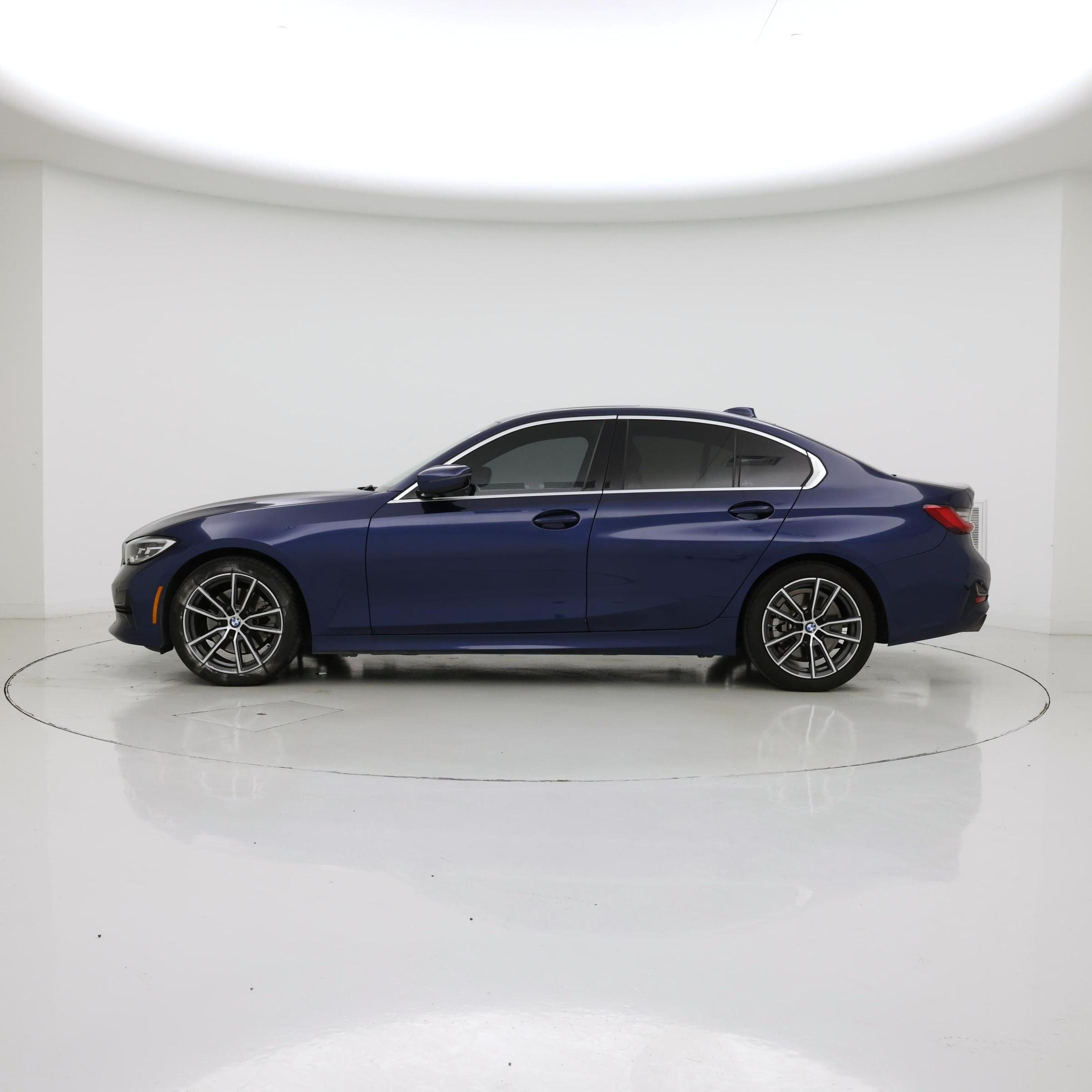 Thumbnail: 2019 BMW 3 Series - 3