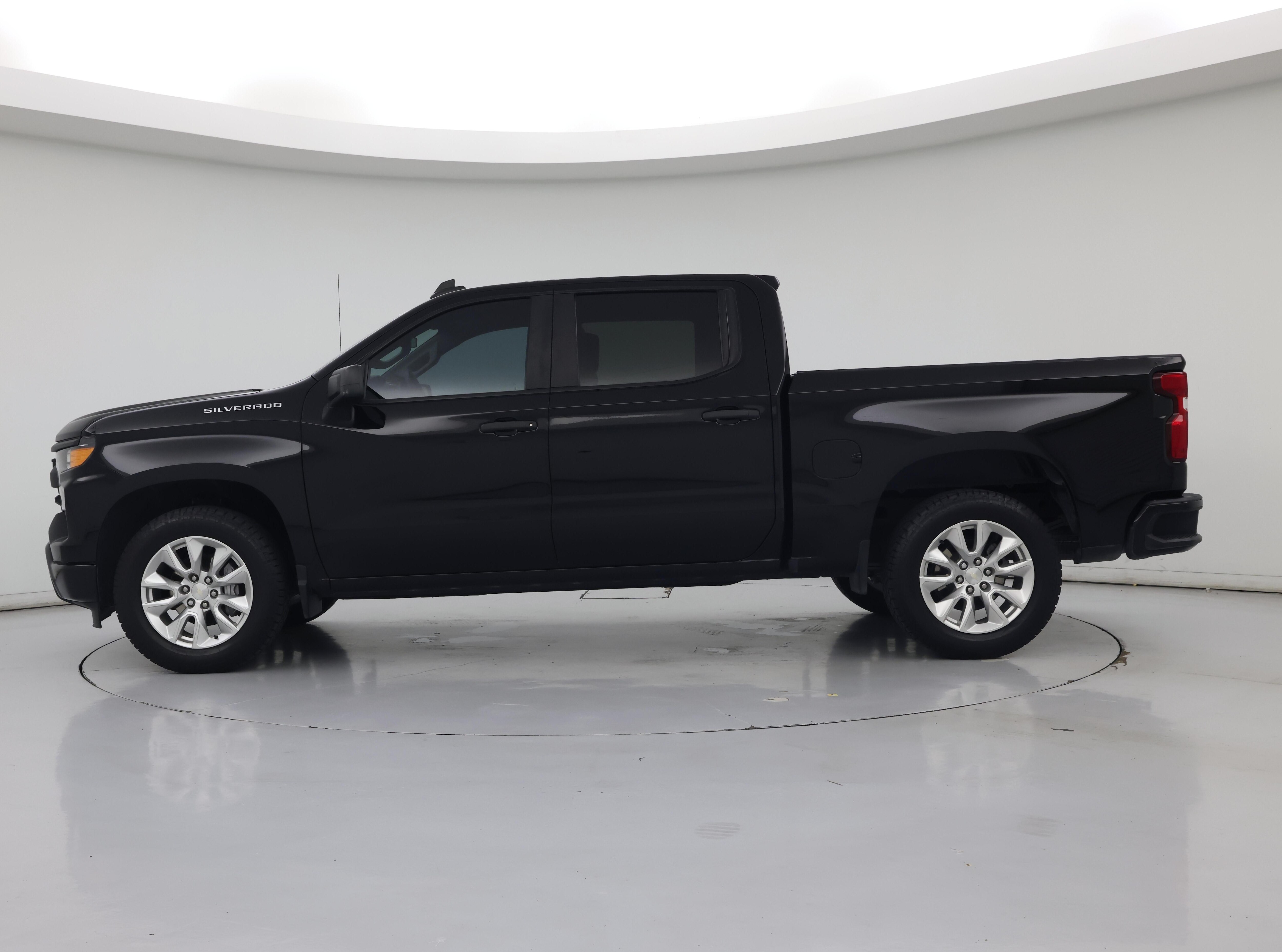 Thumbnail: 2023 Chevrolet Silverado 1500 - 3