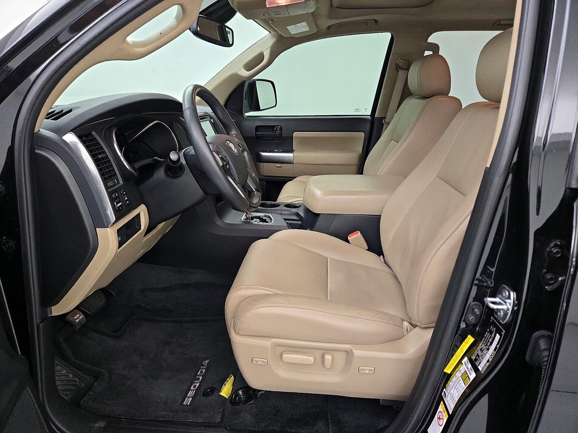 Thumbnail: 2018 Toyota Sequoia - 11